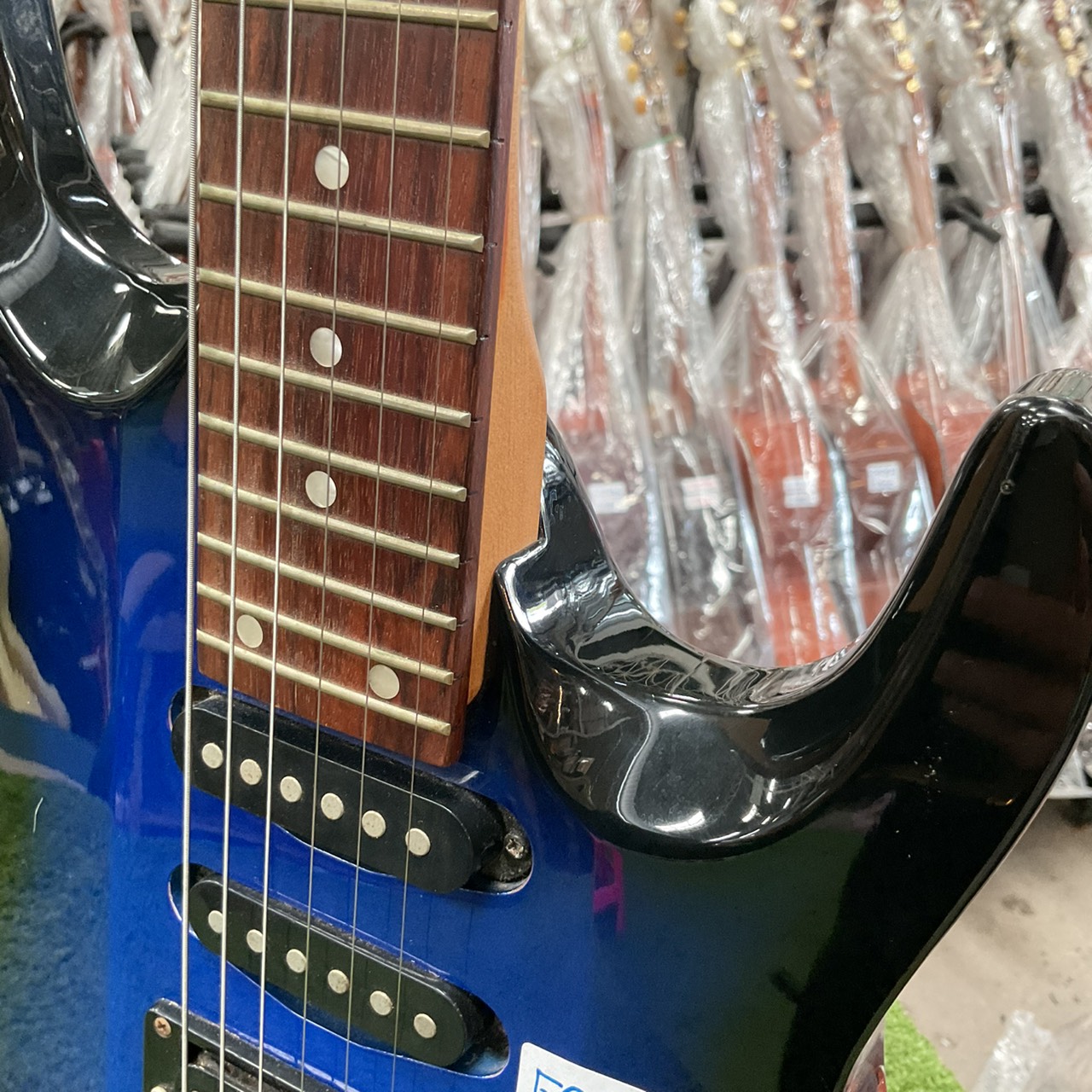 กีต้าร์ไฟฟ้า Aria Pro II : MA