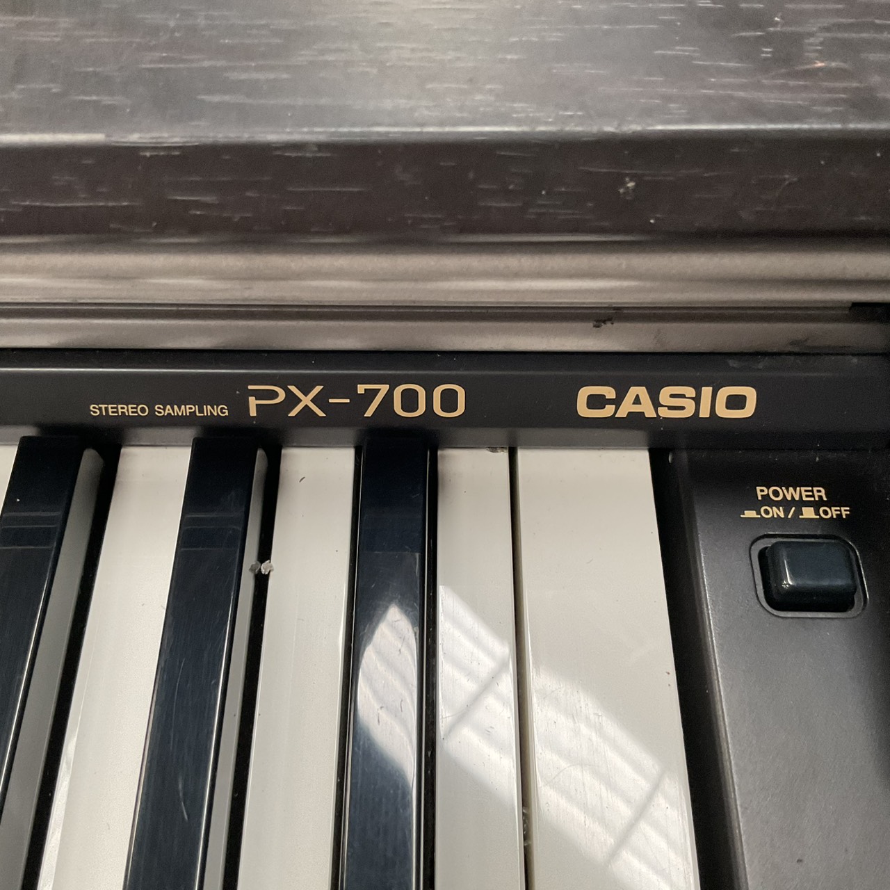 เปียโน CASIO : PX-700 สินค้าไม่พร้อมใช้งาน (ต้องซ่อม)