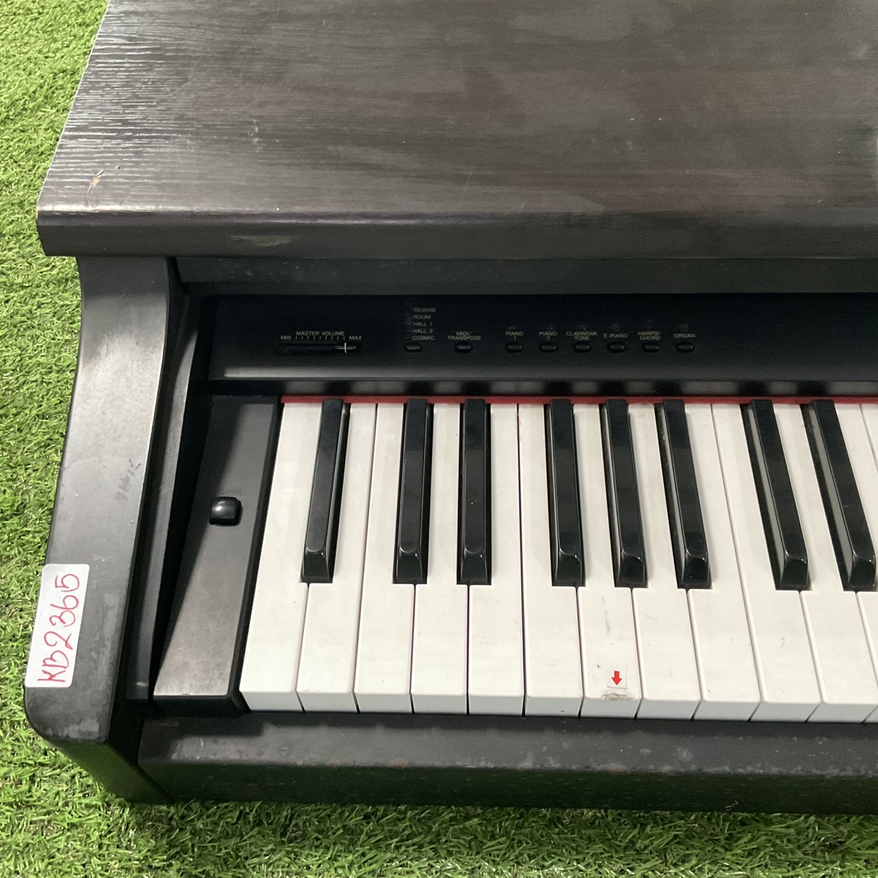 เปียโน YAMAHA : Clavinova CLP-122