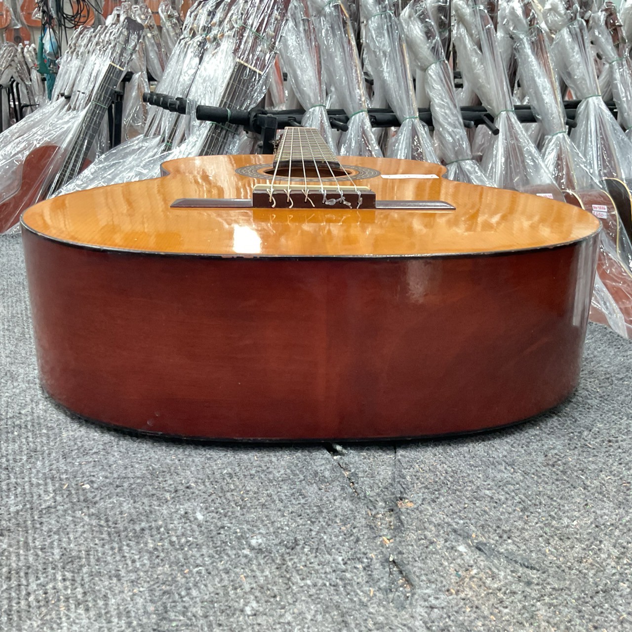 กีต้าร์คลาสสิค GREAT LAKE : G-180