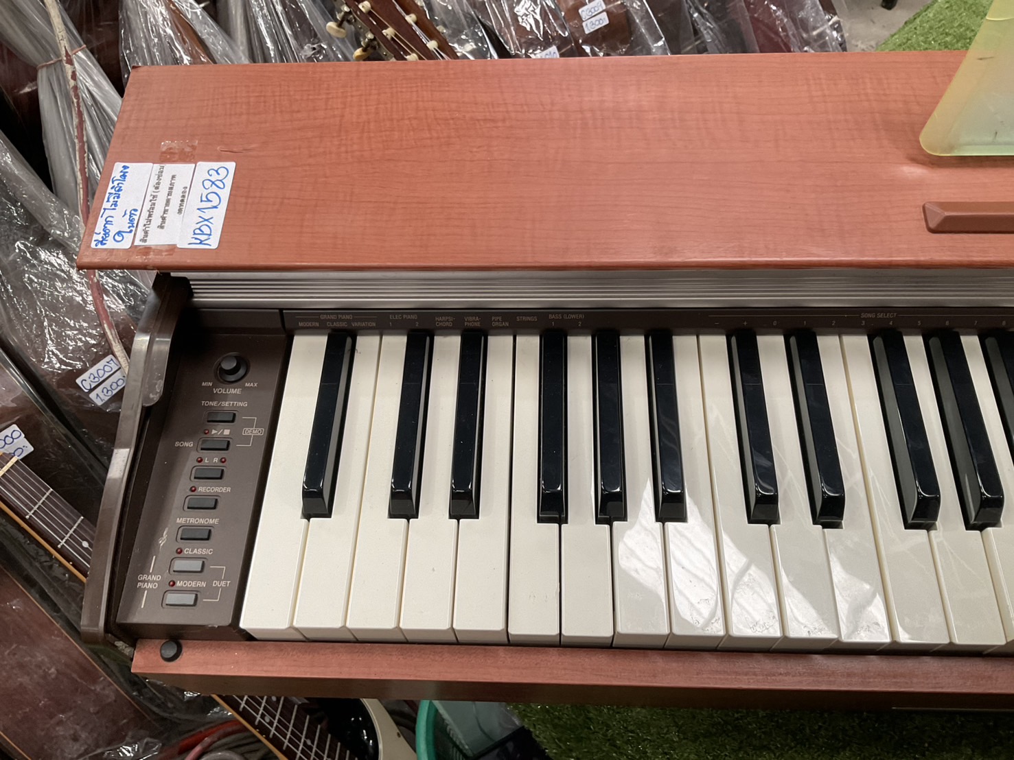 เปียโน CASIO : PX-720C สินค้าไม่พร้อมใช้งาน (ต้องซ่อม)