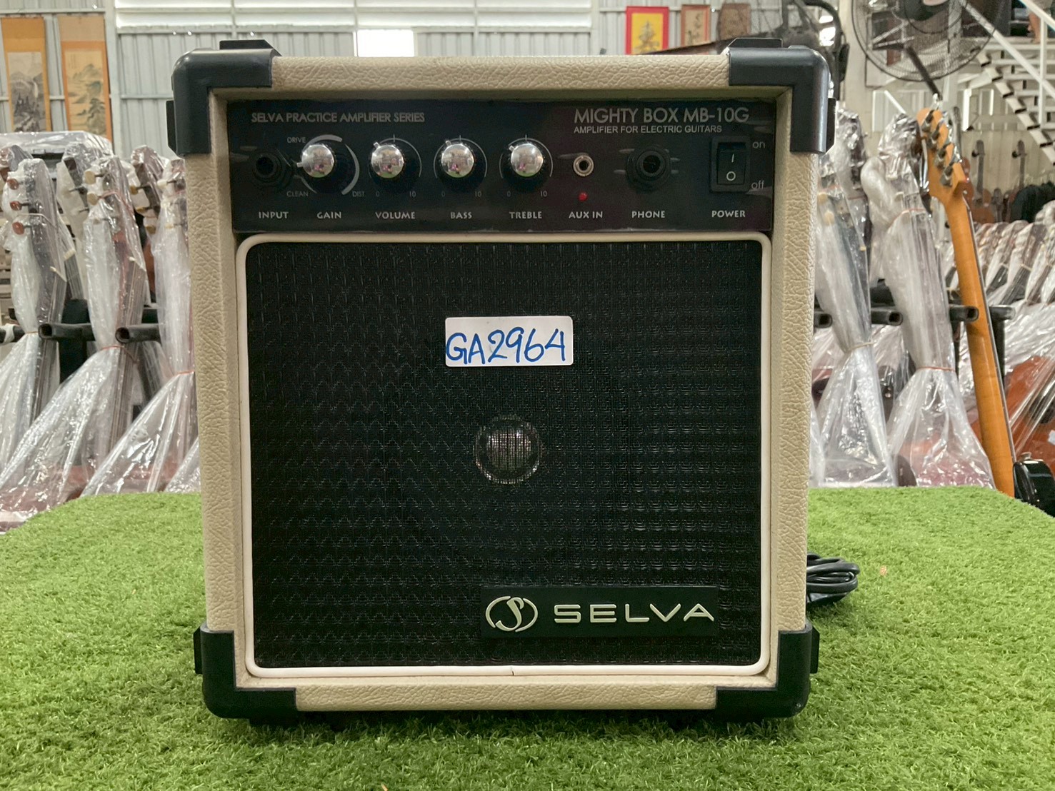 แอมป์กีต้าร์ SELVA : MIGHTY BOX / MB-10G