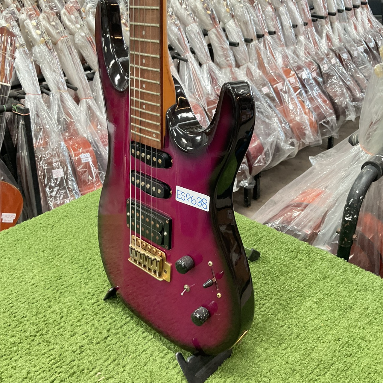 กีต้าร์ไฟฟ้า Aria Pro II : MAGNA