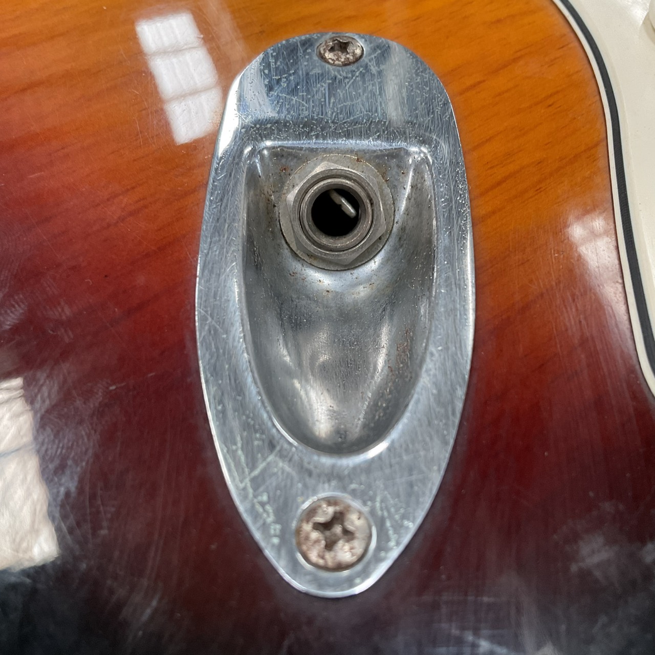 กีต้าร์ไฟฟ้า Legend