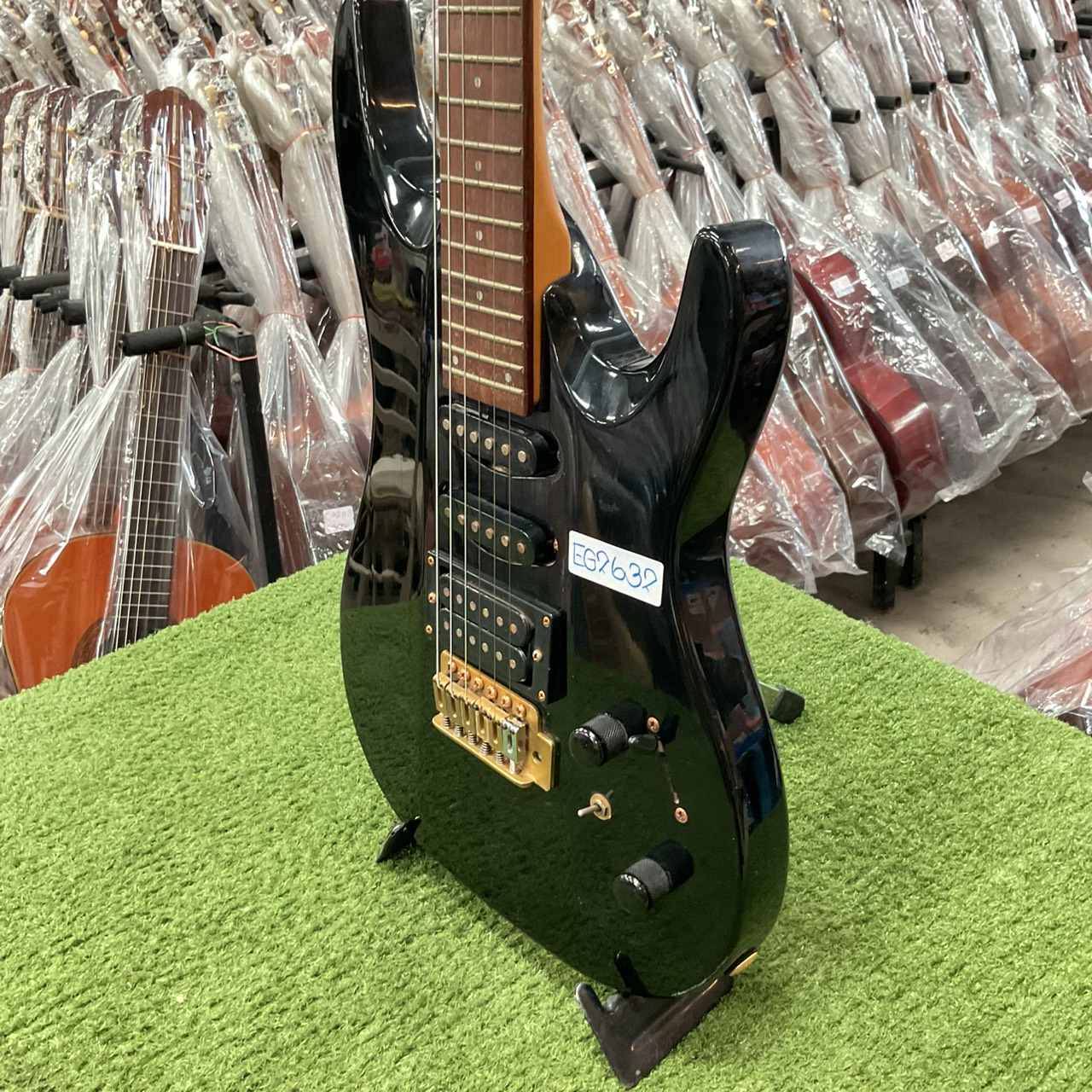 กีต้าร์ไฟฟ้า Aria Pro II : MAGNA