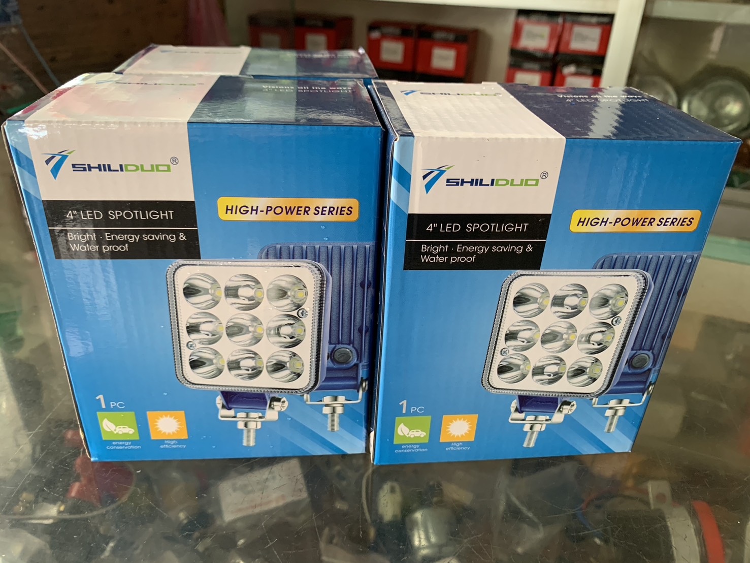 ไฟสปอร์ตไลท์ LED 4 นิ้ว สีเหลี่ยม 12V-36V