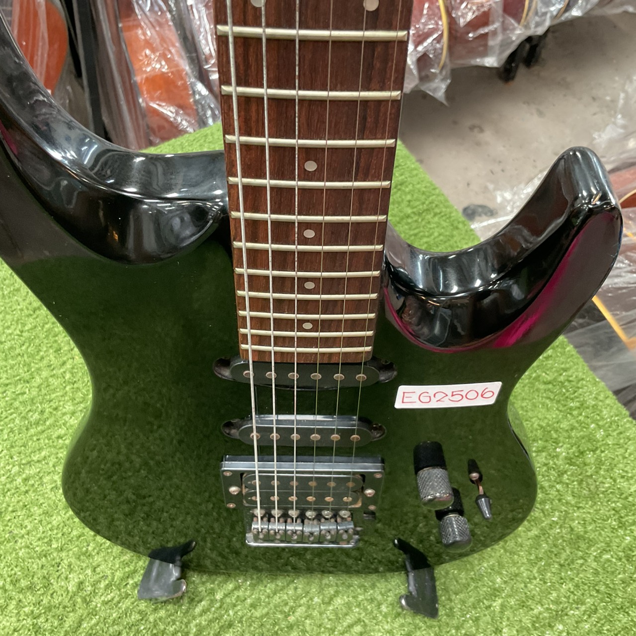 กีต้าร์ไฟฟ้า Aria Pro II