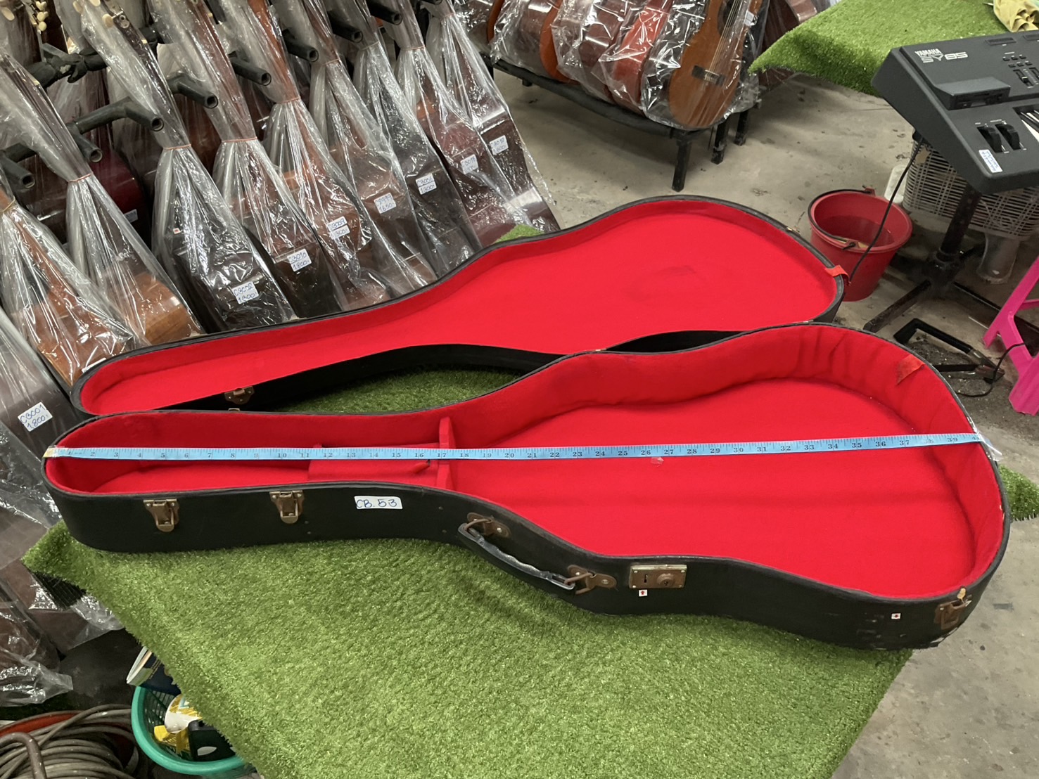 กล่องเคสกีต้าร์คลาสสิค