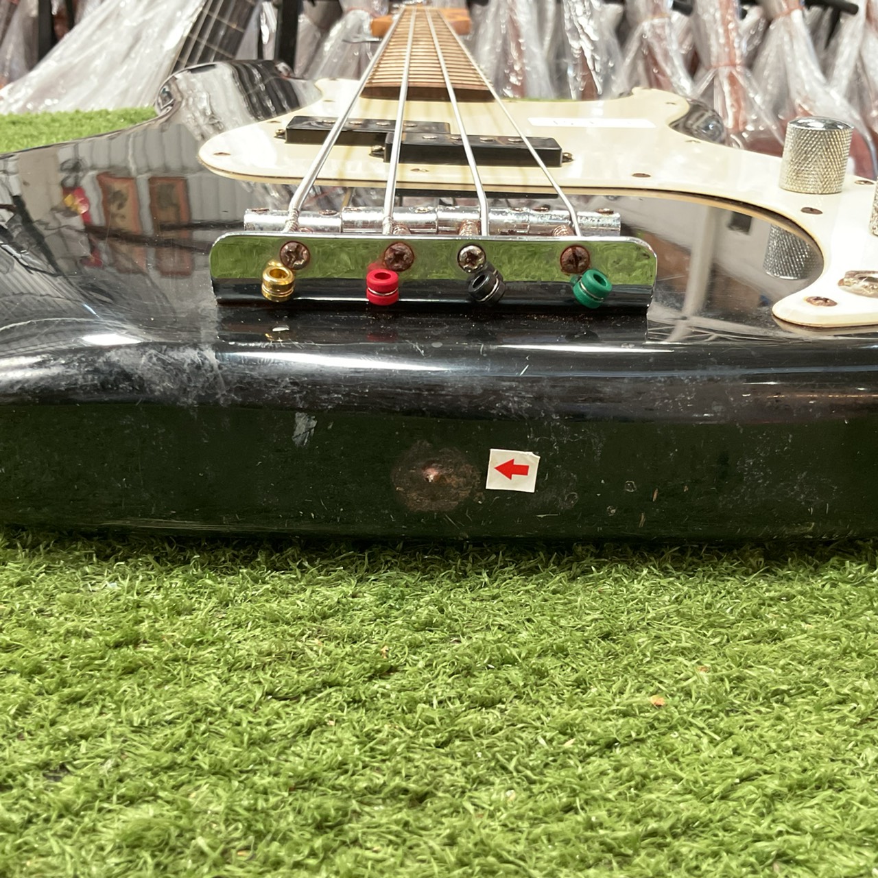 กีต้าร์เบส BUSKER'S