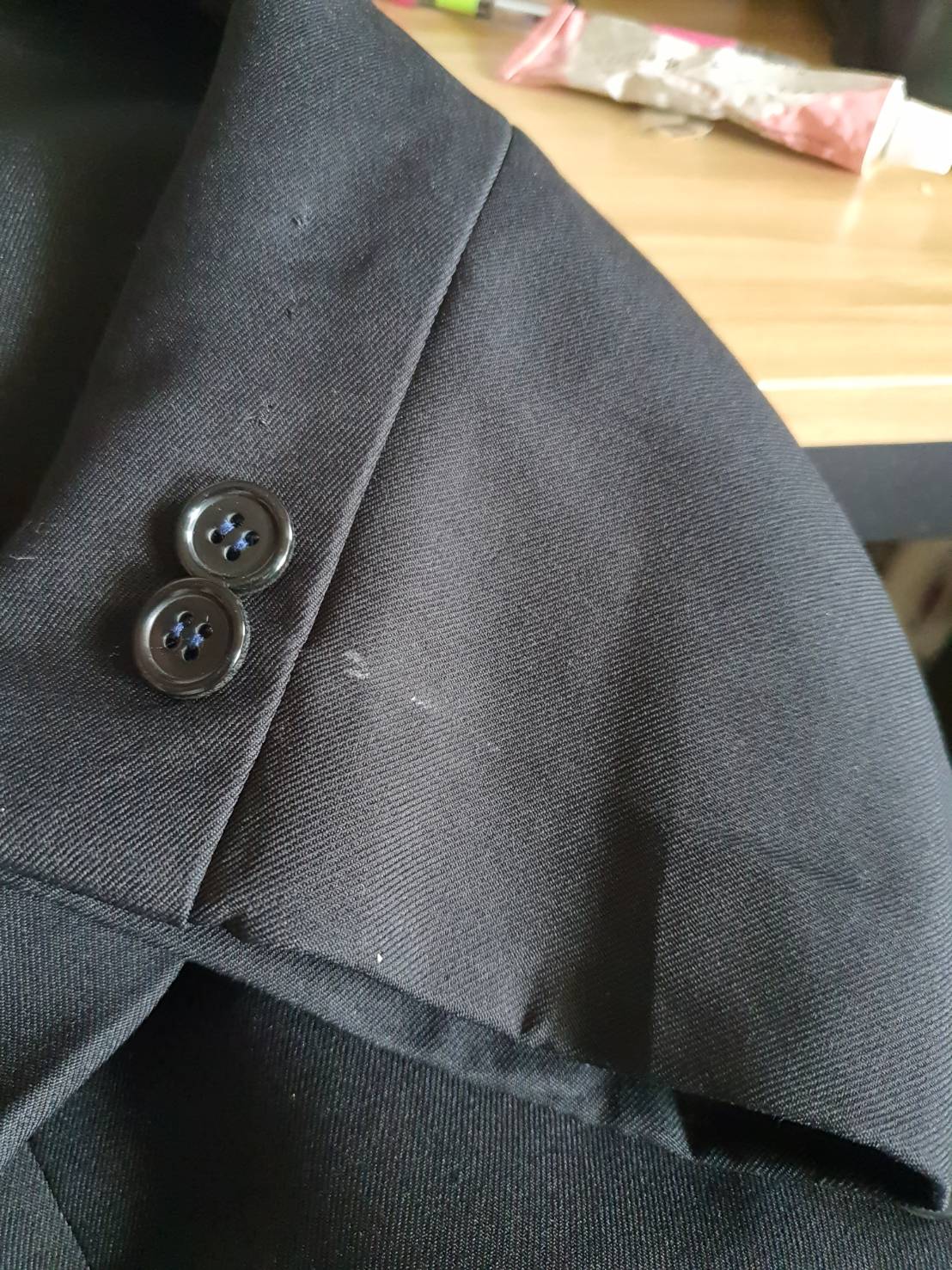 Suit0088 เสื้อสูทชาย นำเข้ามือสอง สีดำ VITTORIO BERTONI อก 42 นิ้ว