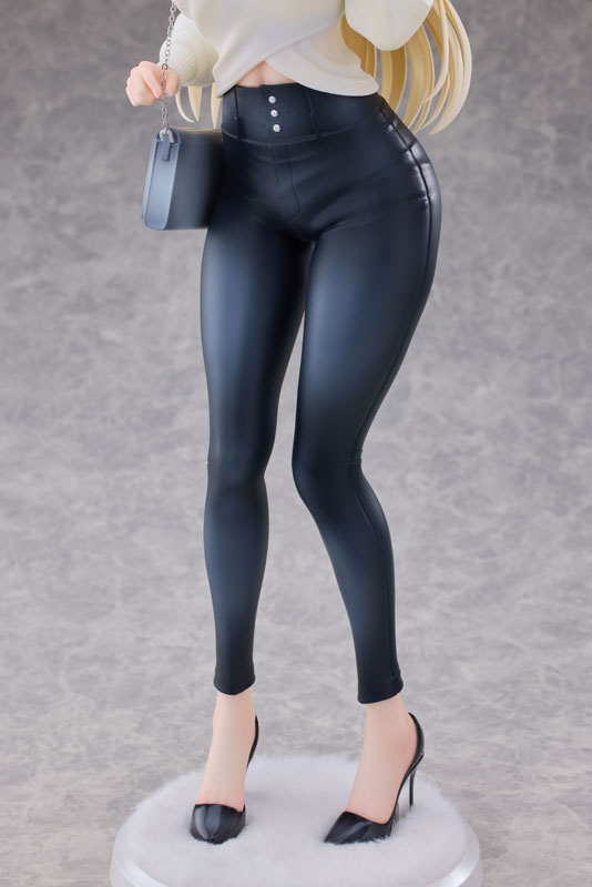 Aoi Koigakubo Illustrated by Fujiko 1/4 Complete Figure Deluxe Edition(Pre-order)