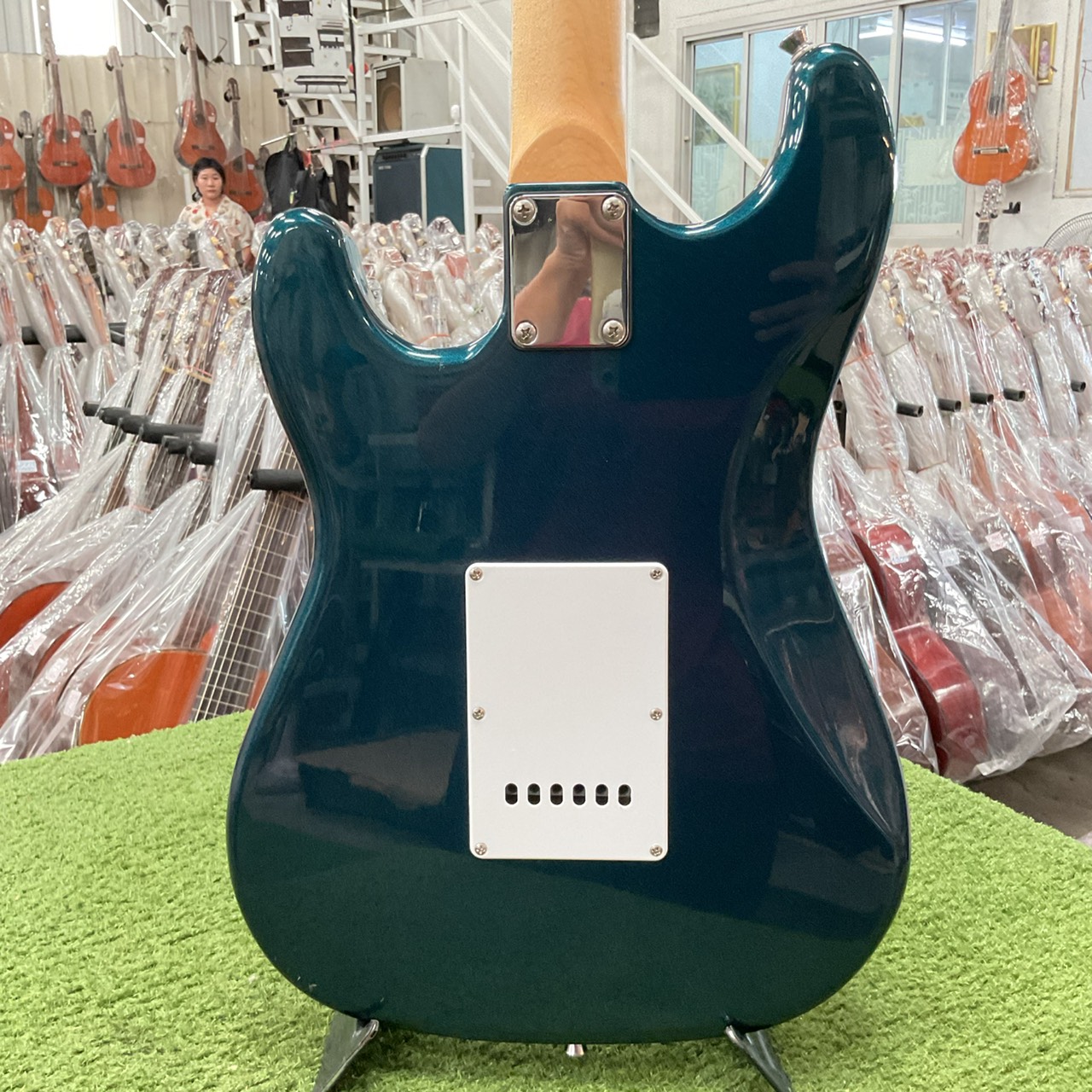 กีต้าร์ไฟฟ้า SELDER