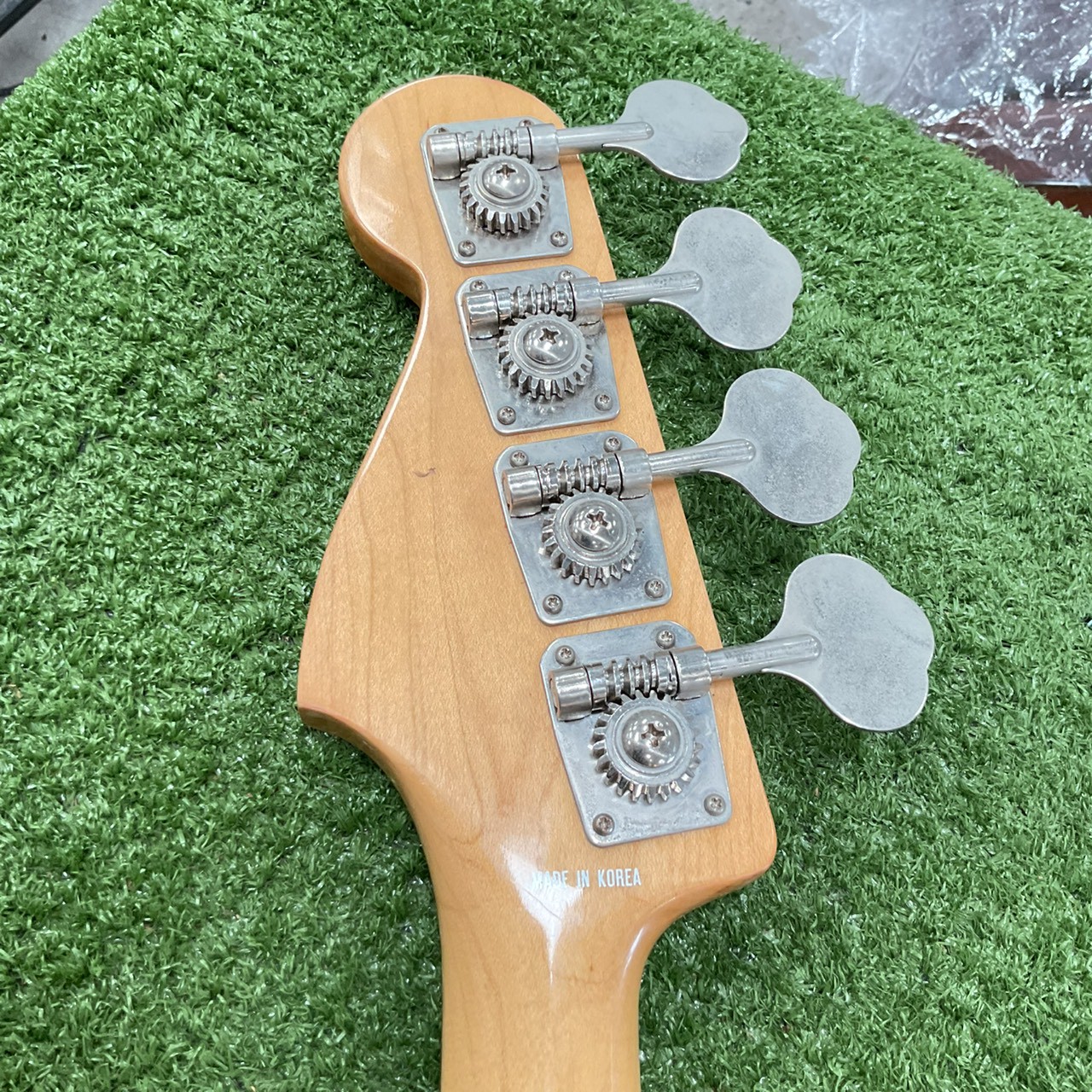 กีต้าร์เบส Century : J