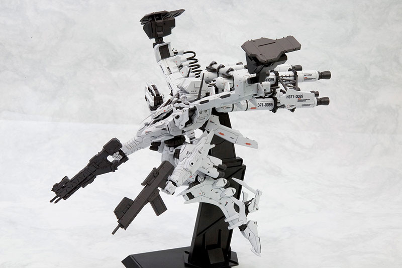 V.I. Series Armored Core White Glint & V.O.B Set Movie Color Ver. 1/72 Plastic Model Kit(In-Stock)