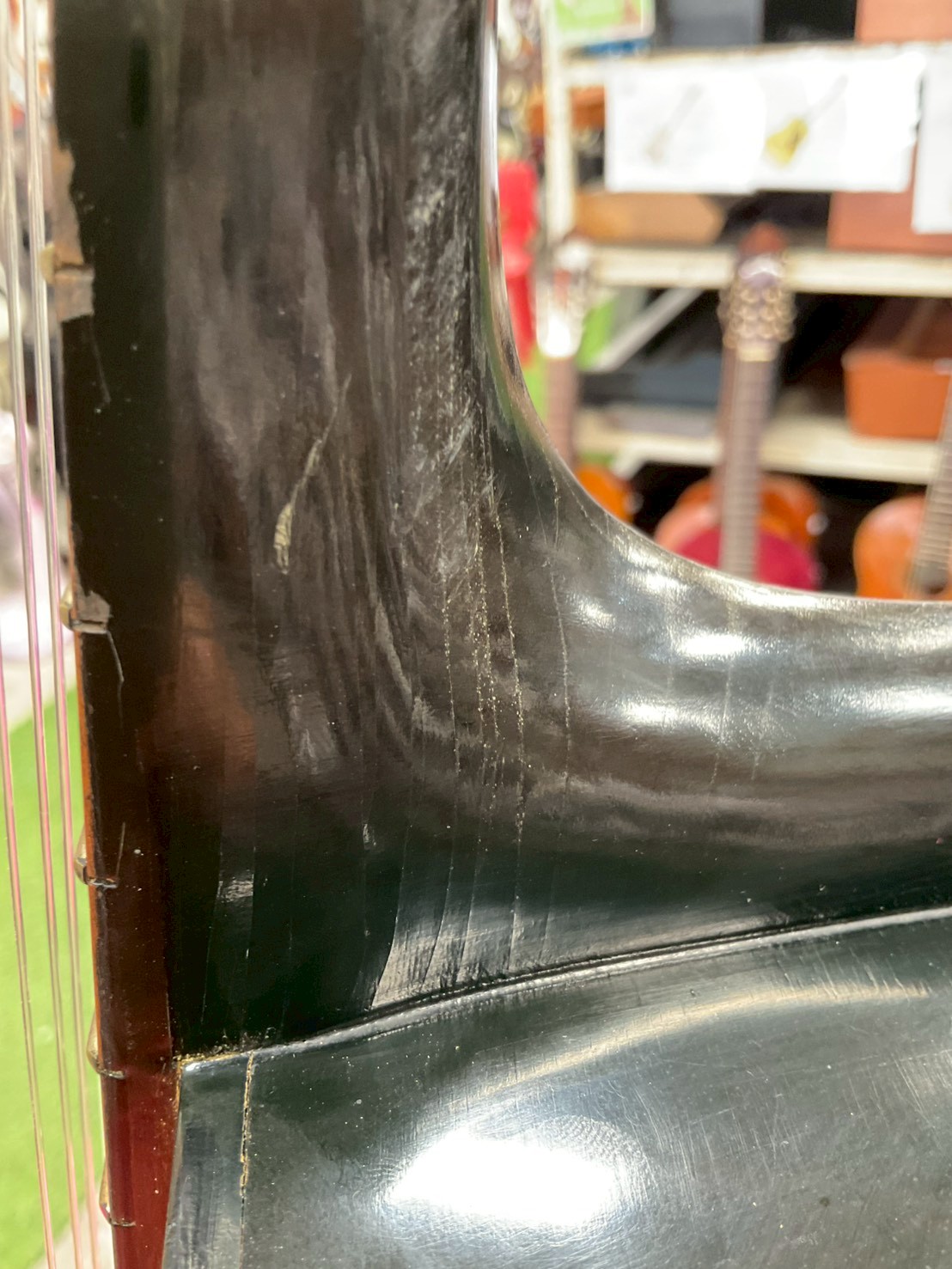 กีต้าร์คลาสสิค AzaLea