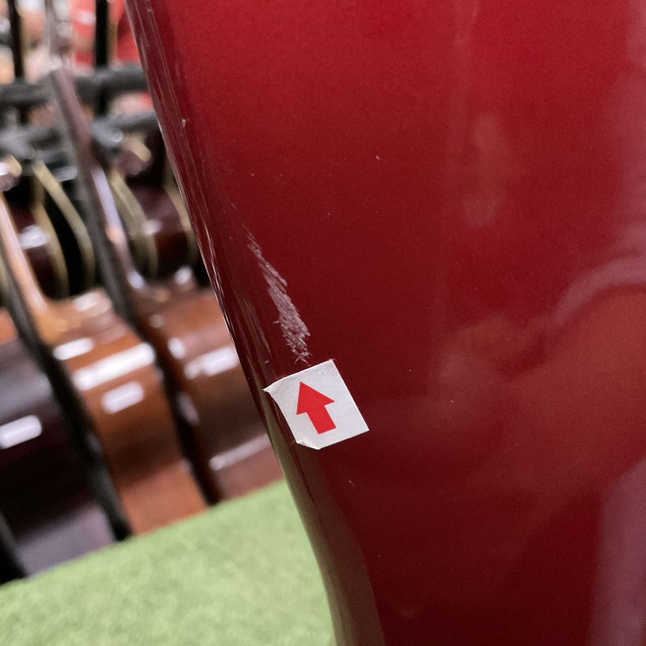 กีต้าร์เบส BUSKER'S