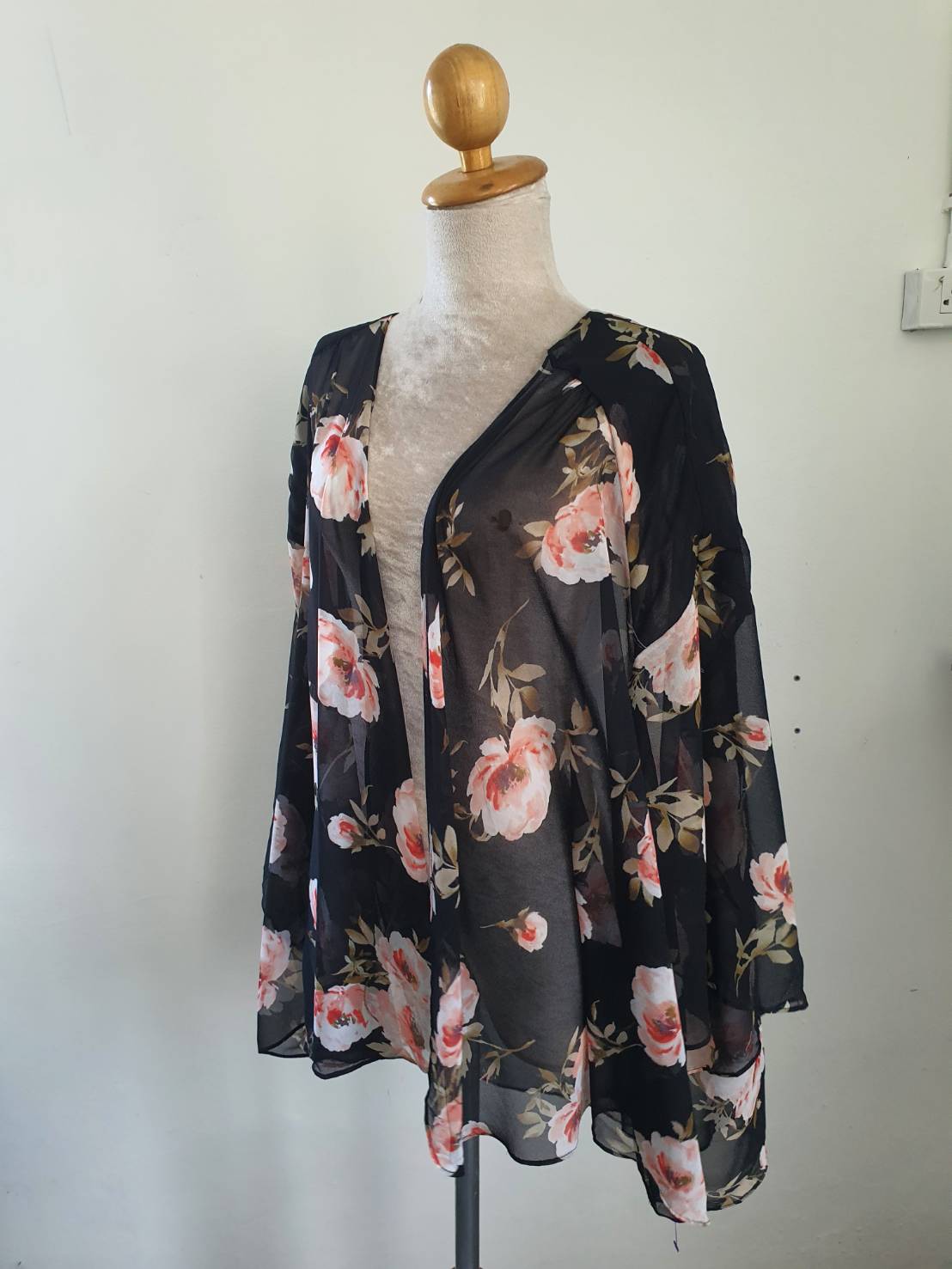 FF05579 เสือคลุม ชีฟองมือสอง สาวบอวบ สีดำลายดอกไม้ แบรนด์ MARYBELLE 3XL