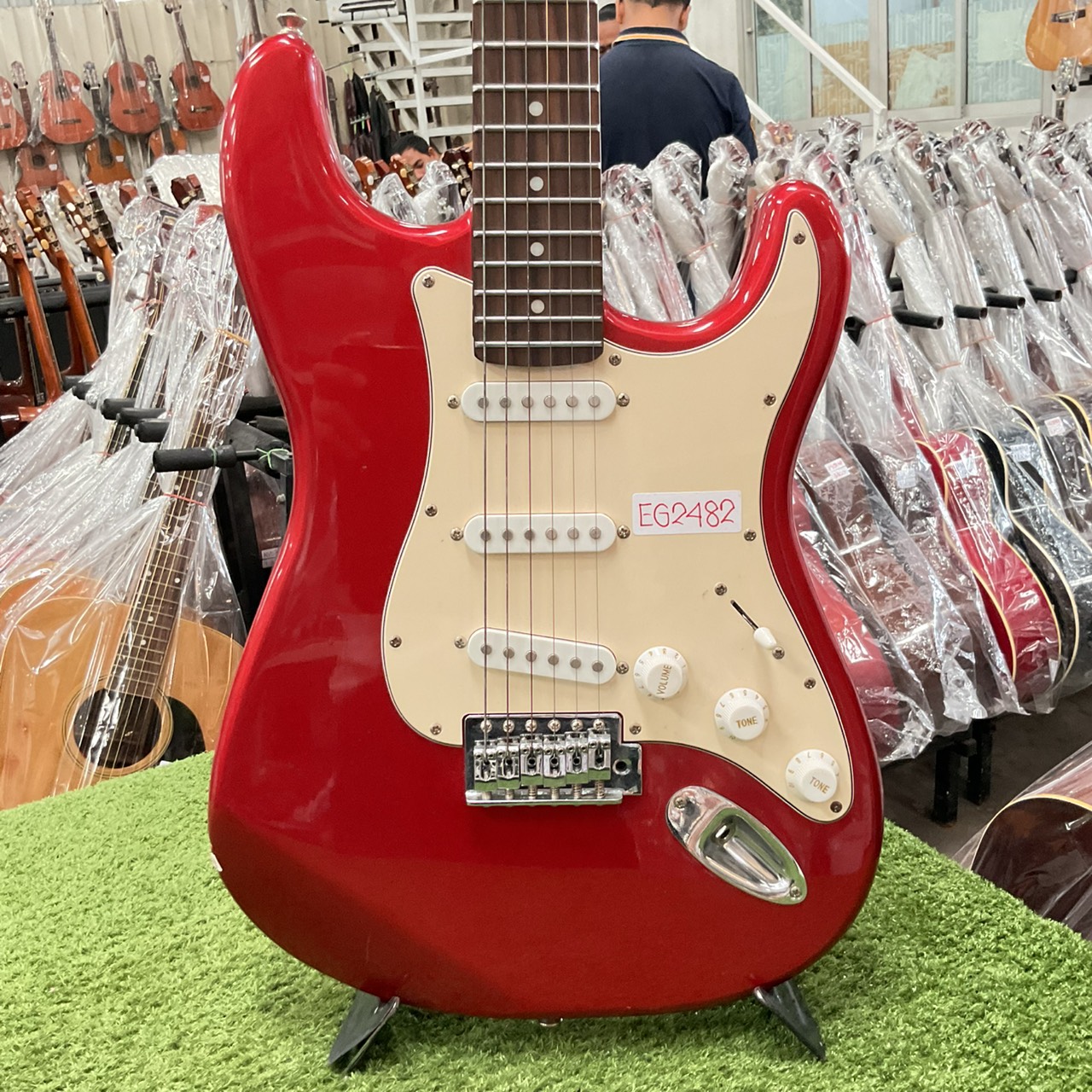 กีต้าร์ไฟฟ้า BUSKER'S