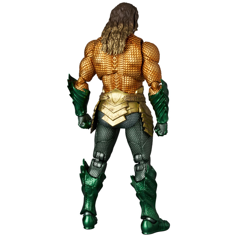 MAFEX No.267 MAFEX AQUAMAN (GOLD & GREEN SUIT) "AQUAMAN AND THE LOST KINGDOM"(Pre-order)