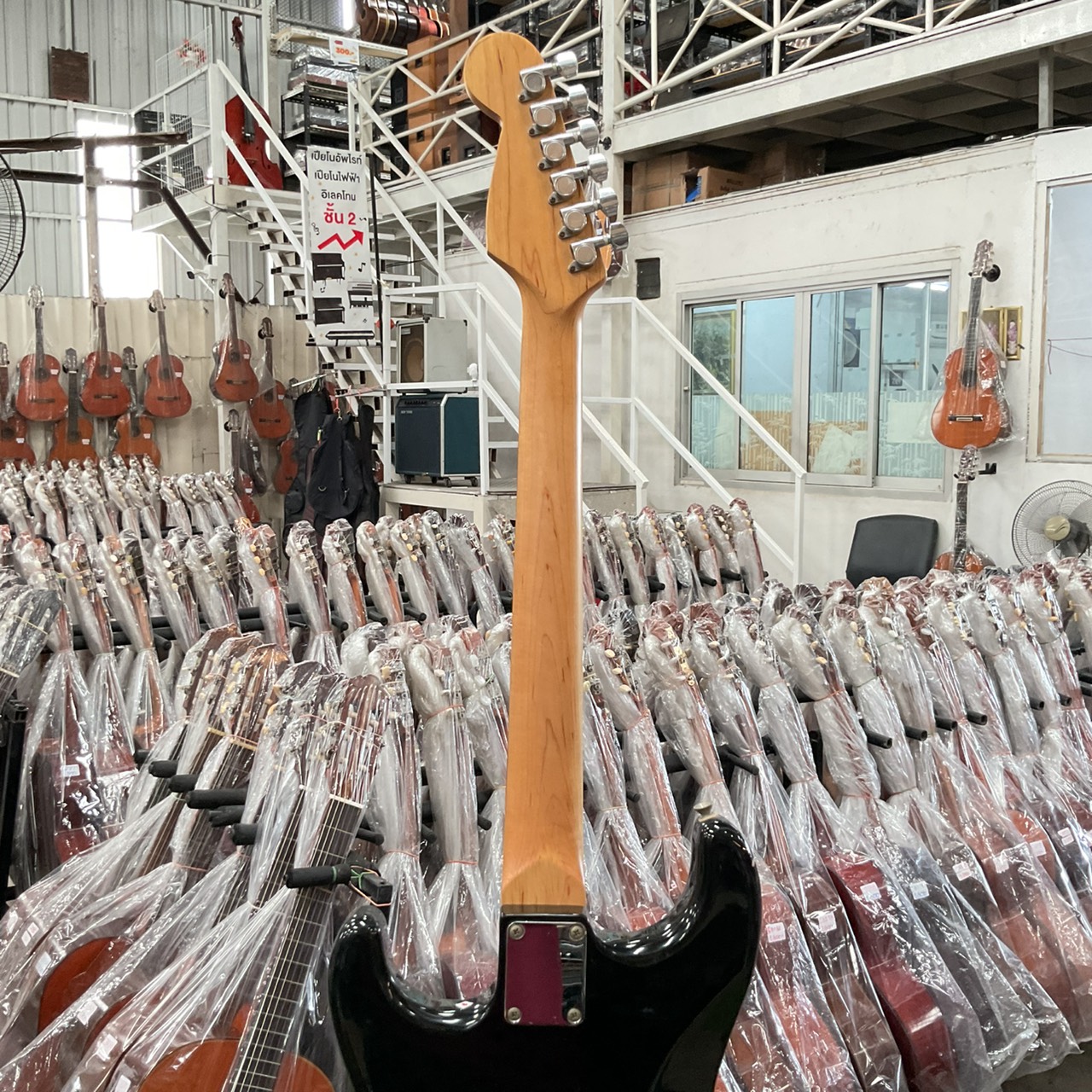 กีต้าร์ไฟฟ้า PhotoGenic