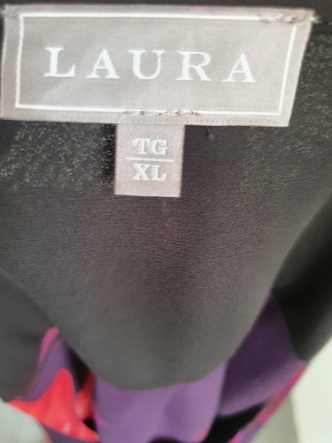 FF05599 เสือผ้าแฟชั่น ชีฟอง มือสอง แบรนด์ LAURA อก free-44 นิ้ว