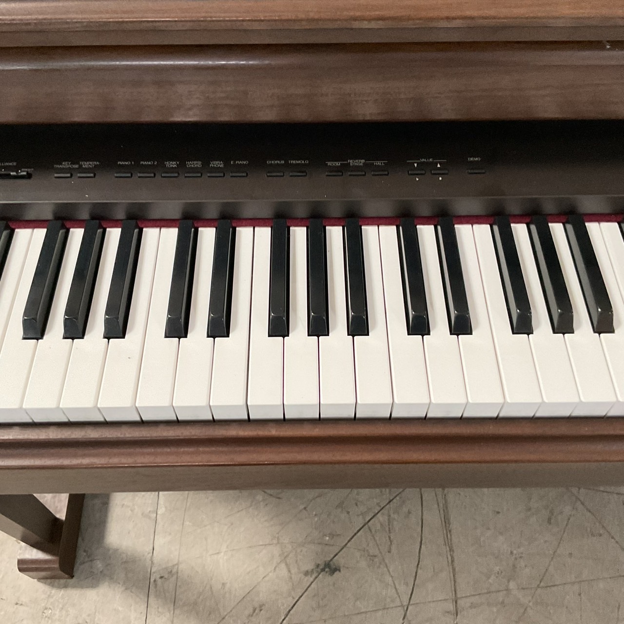 เปียโน Roland : HP-3700