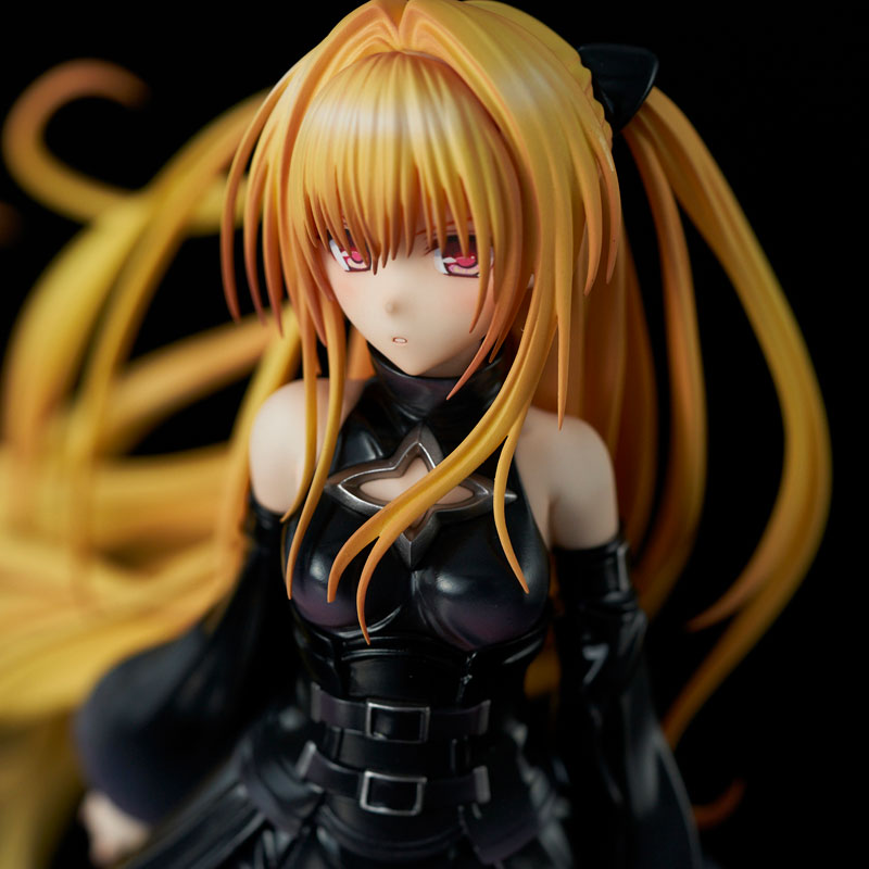 To Love-Ru Darkness Golden Darkness Black Trance ver. Complete Figure(Pre-order)