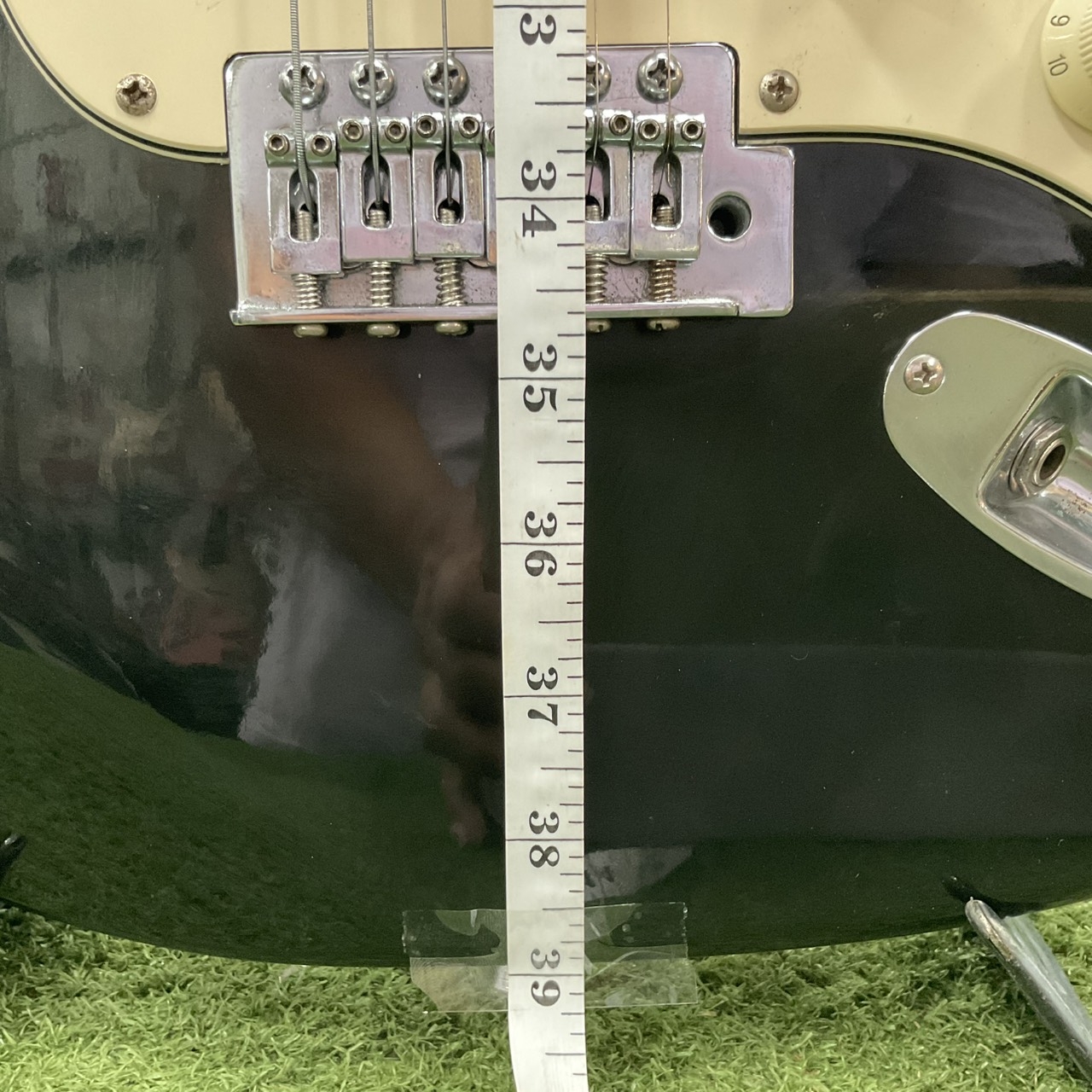 กีต้าร์ไฟฟ้า Bloom