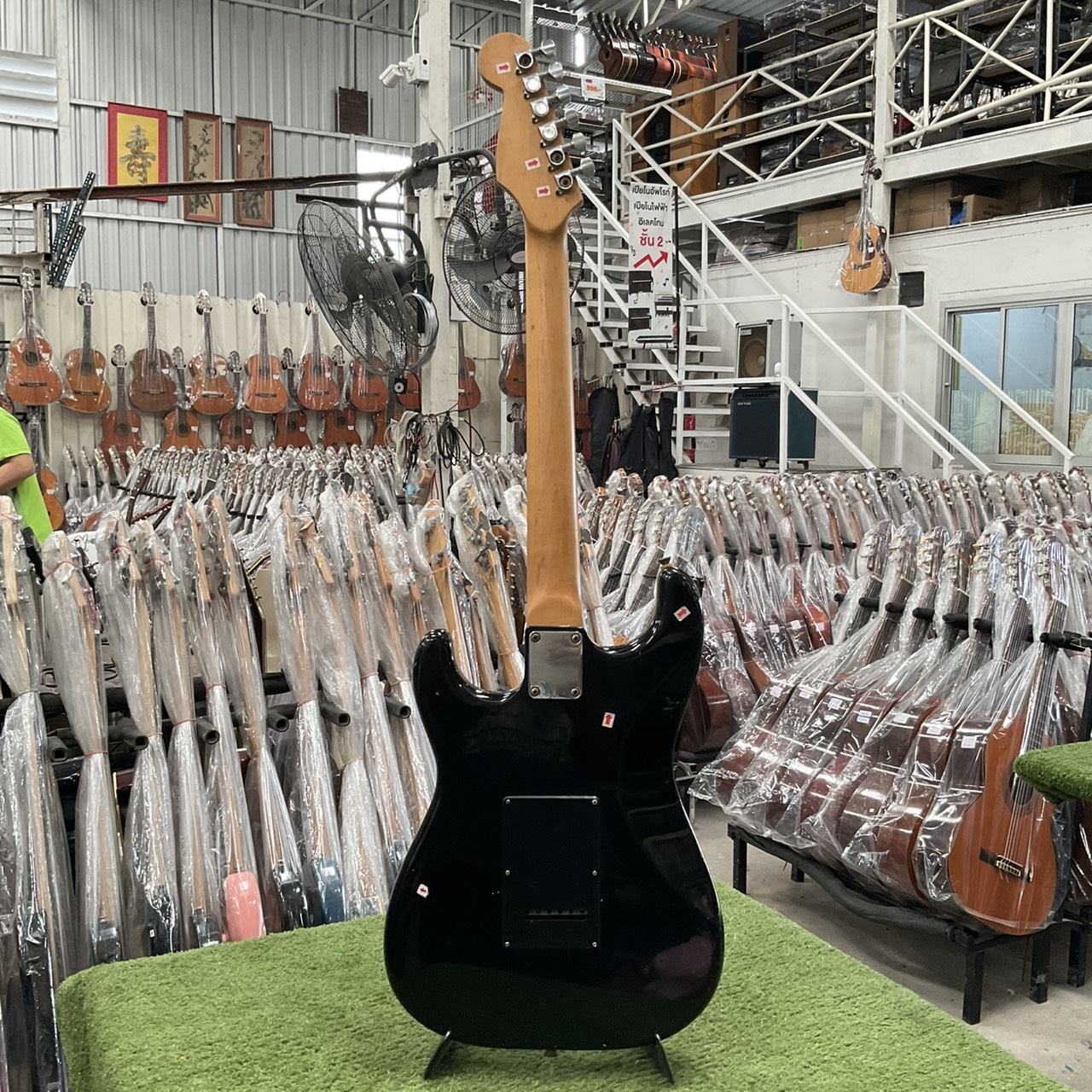 กีต้าร์ไฟฟ้า PhotoGenic