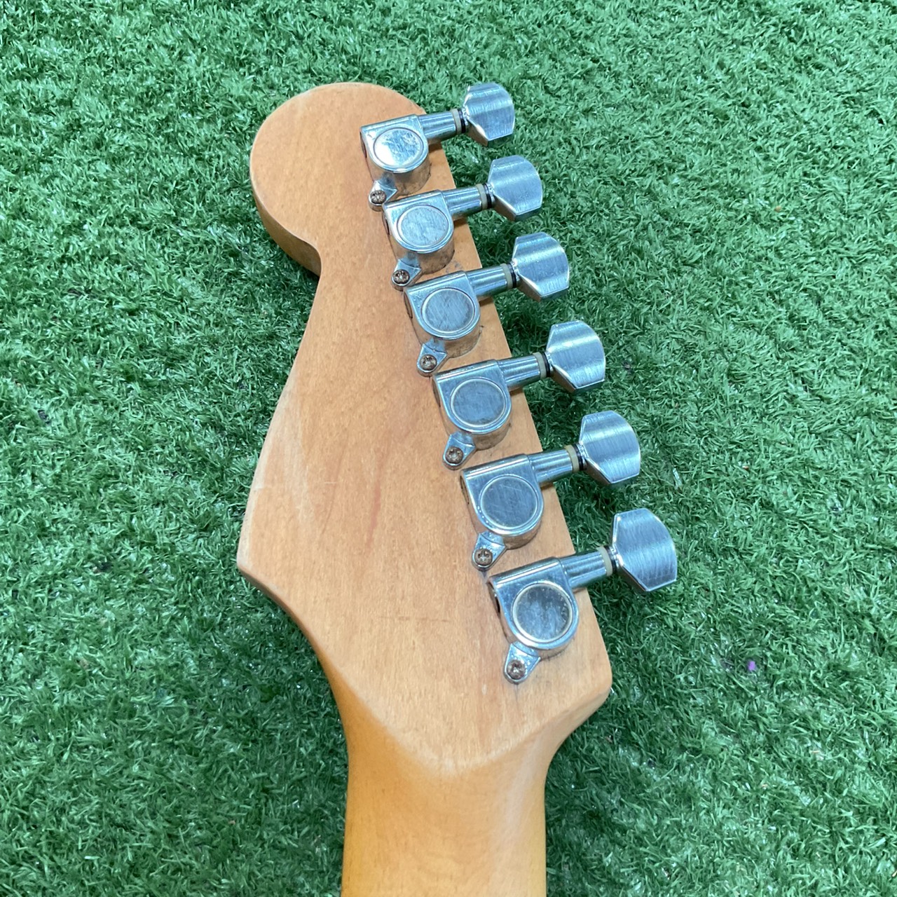 กีต้าร์ไฟฟ้า BUSKER'S