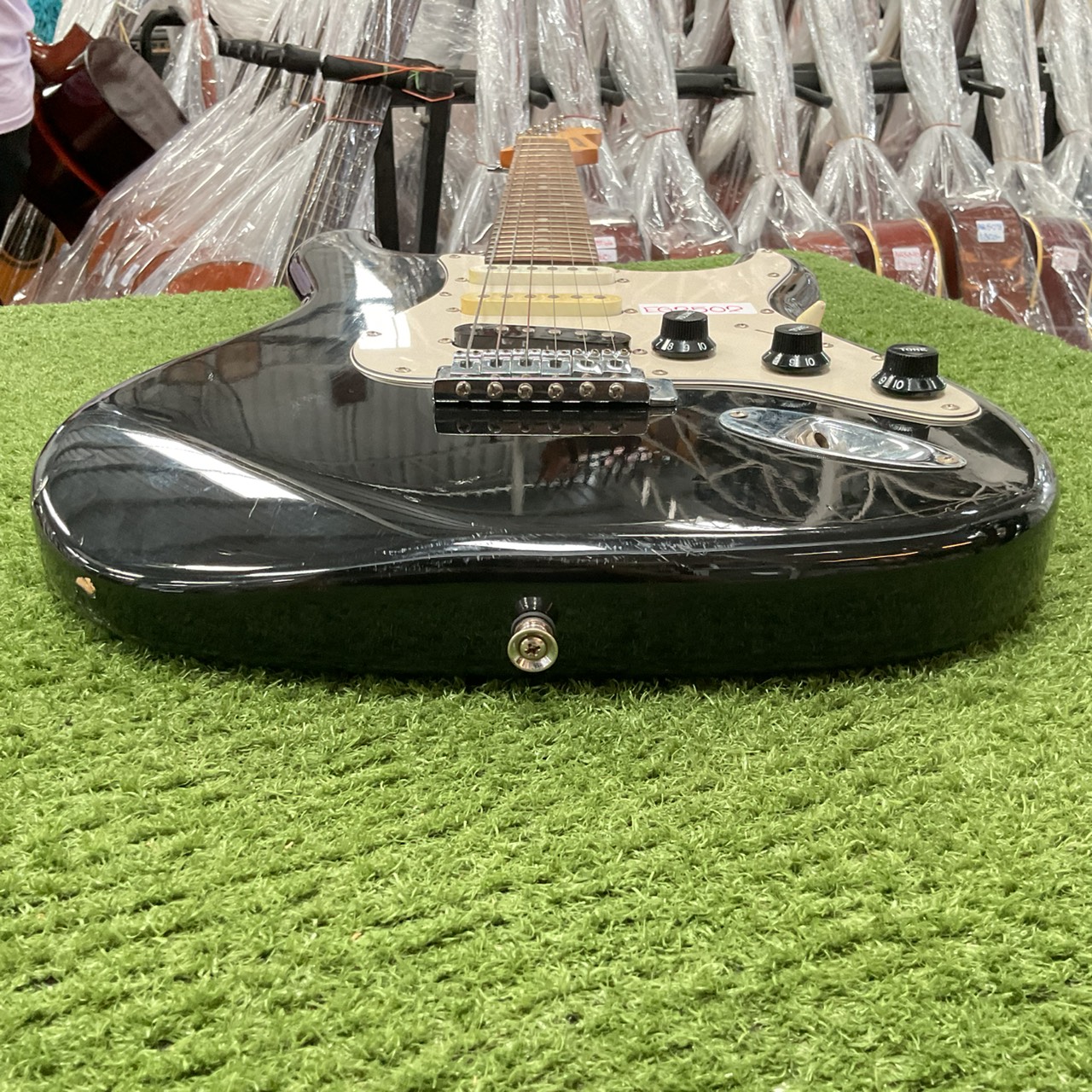 กีต้าร์ไฟฟ้า SELDER