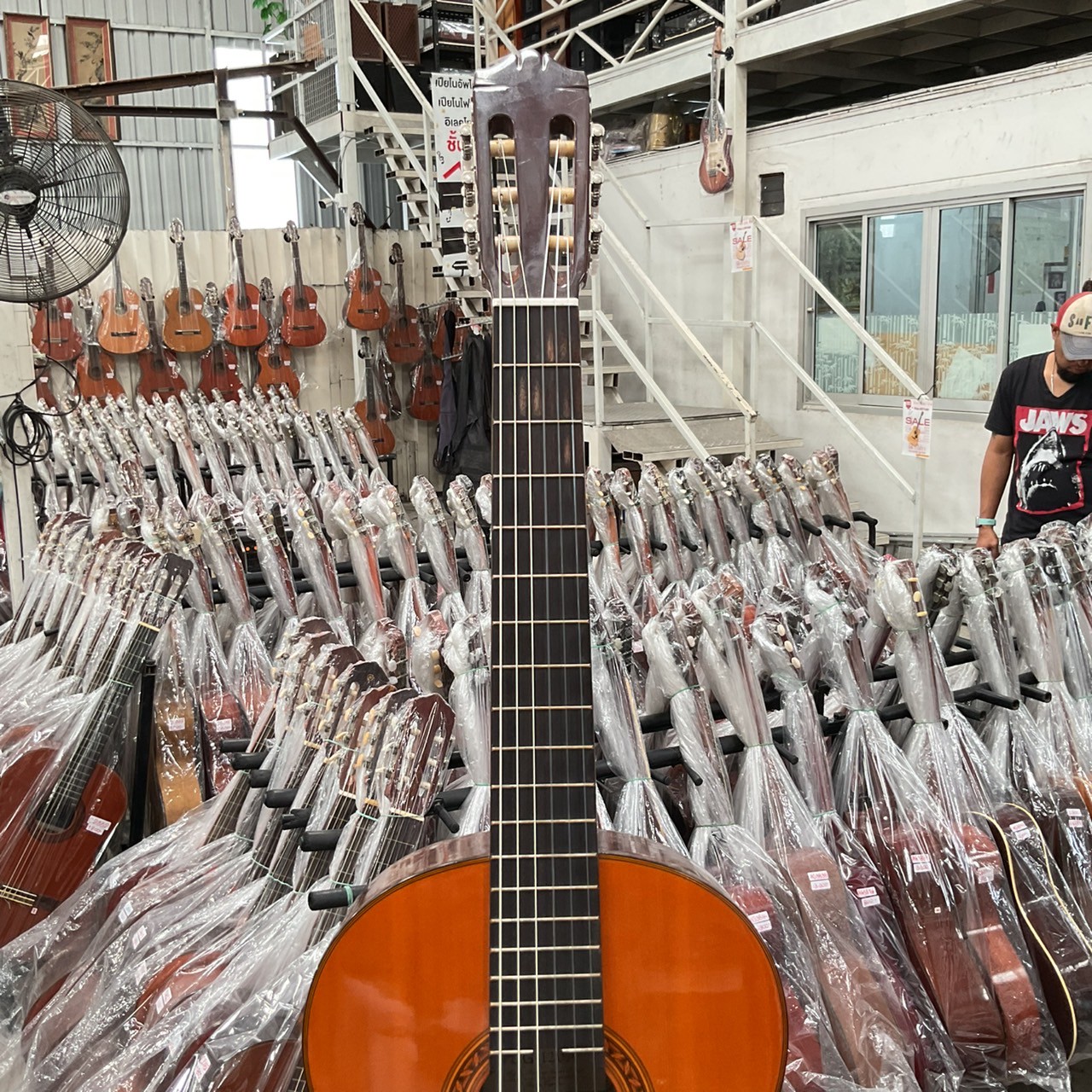 กีต้าร์คลาสสิค YAMAHA : CG-120A