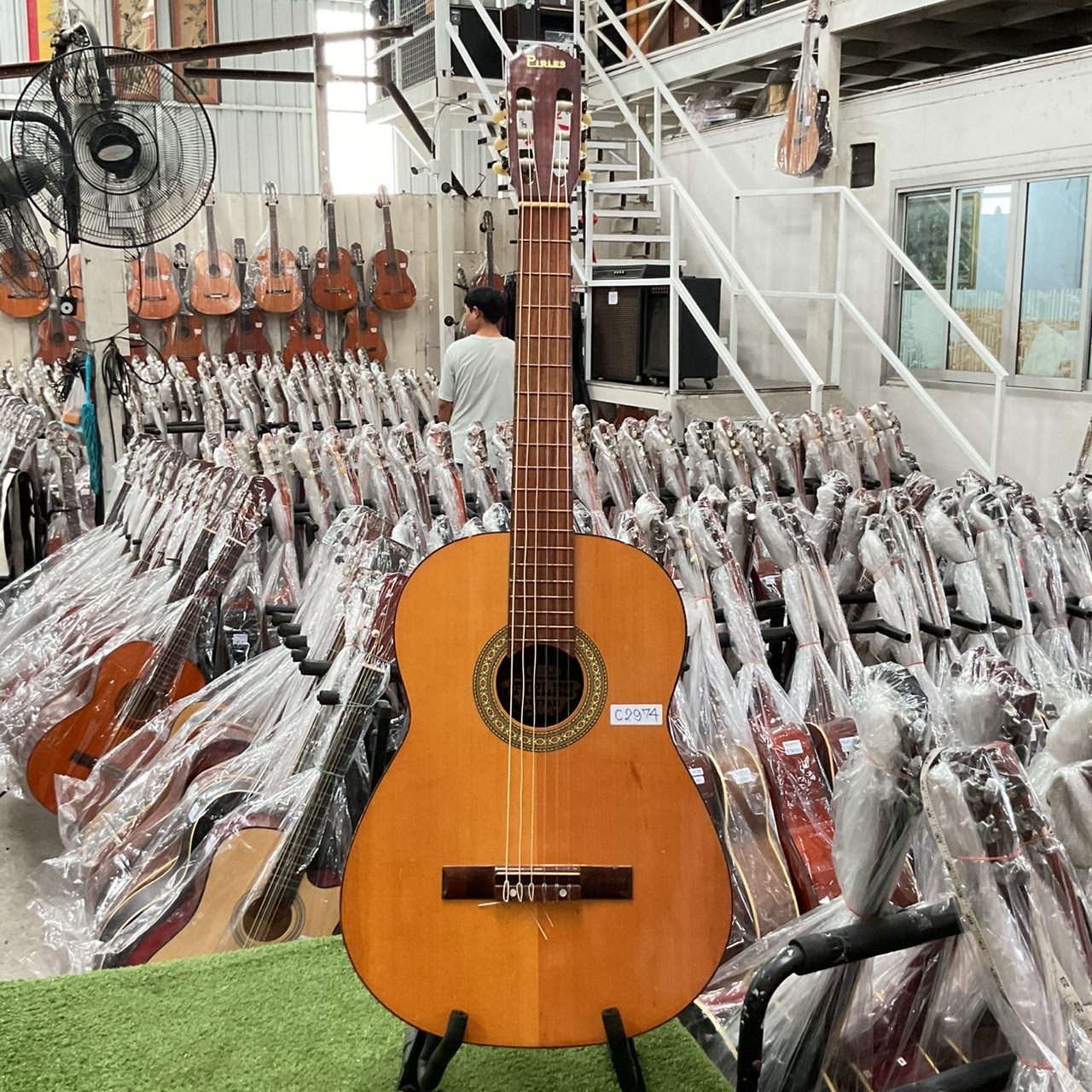 กีต้าร์คลาสสิค PIRLES : G550