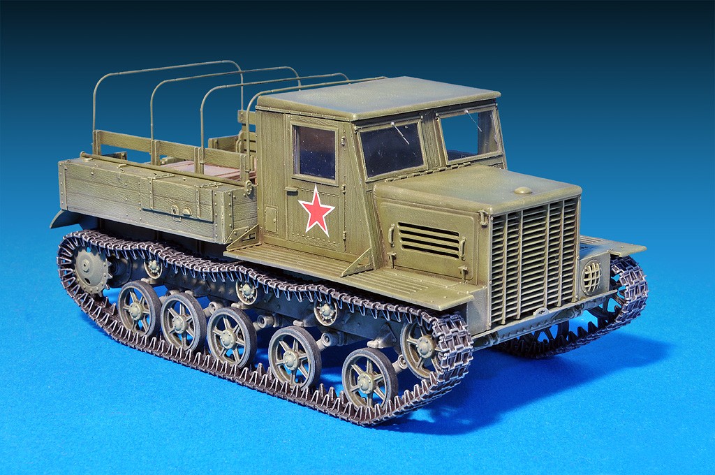 โมเดลรถแทรกเตอร์ MiniArt ขนาด 1/35 MI35140 Ya-12 Soviet Artillery Tractor Late Production