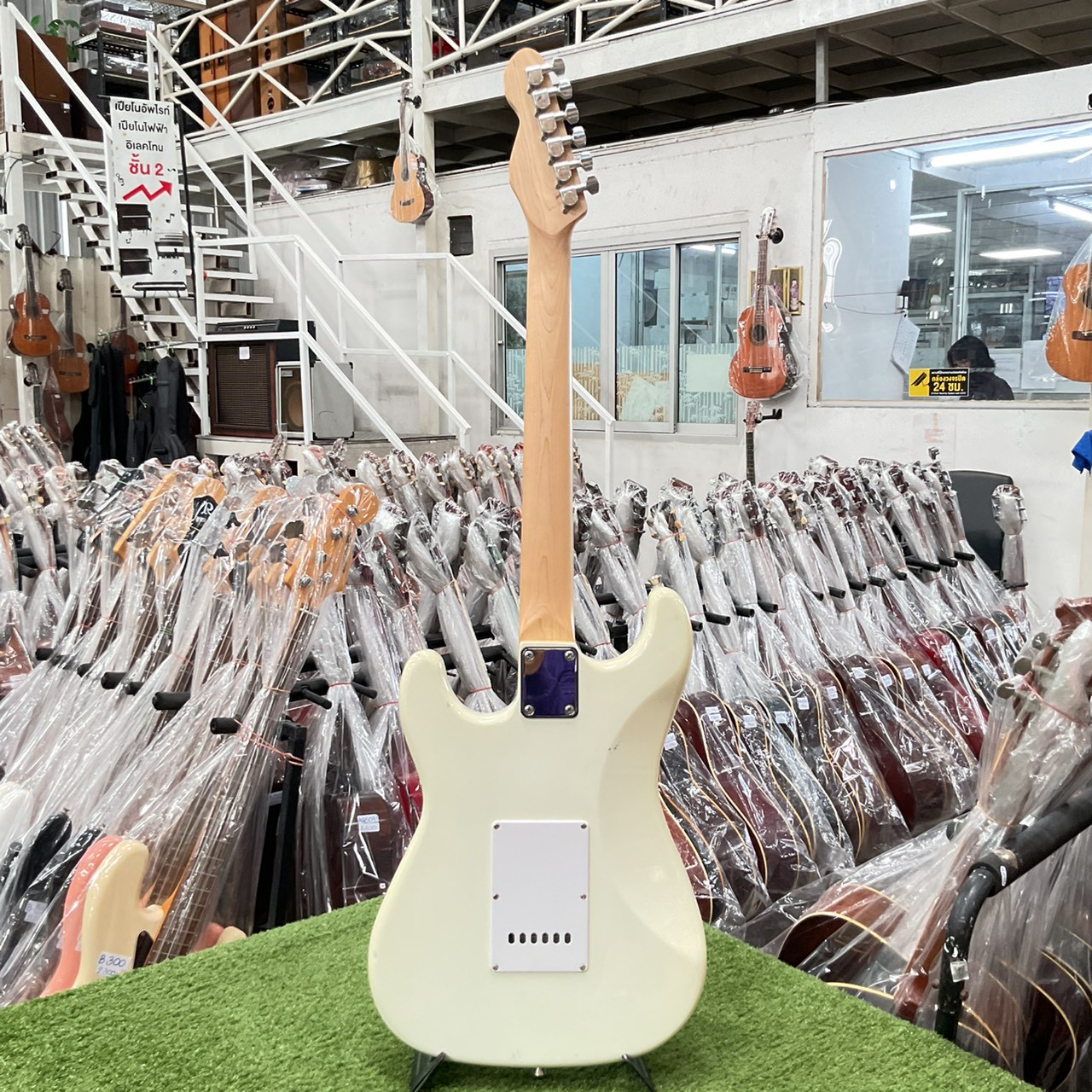 กีต้าร์ไฟฟ้า SELDER