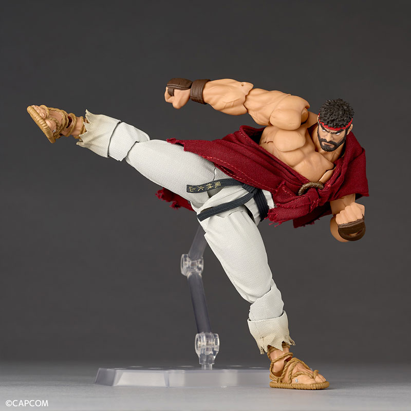 Revoltech Amazing Yamaguchi Street Fighter 6 Ryu(Pre-order)