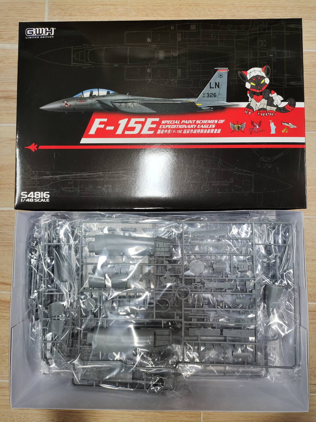 โมเดลเครื่องบิน Great Wall Hobby 1/48 S4816 F-15E Special Paint Schemes of Expeditionary Eagle