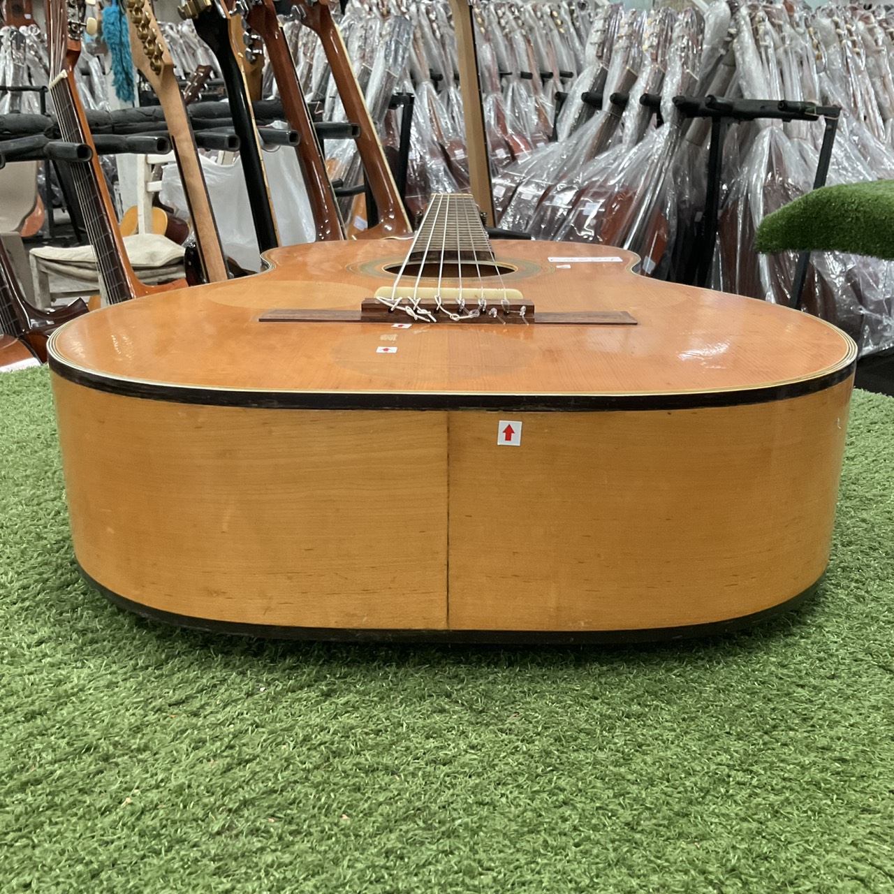 กีต้าร์คลาสสิค Kawai