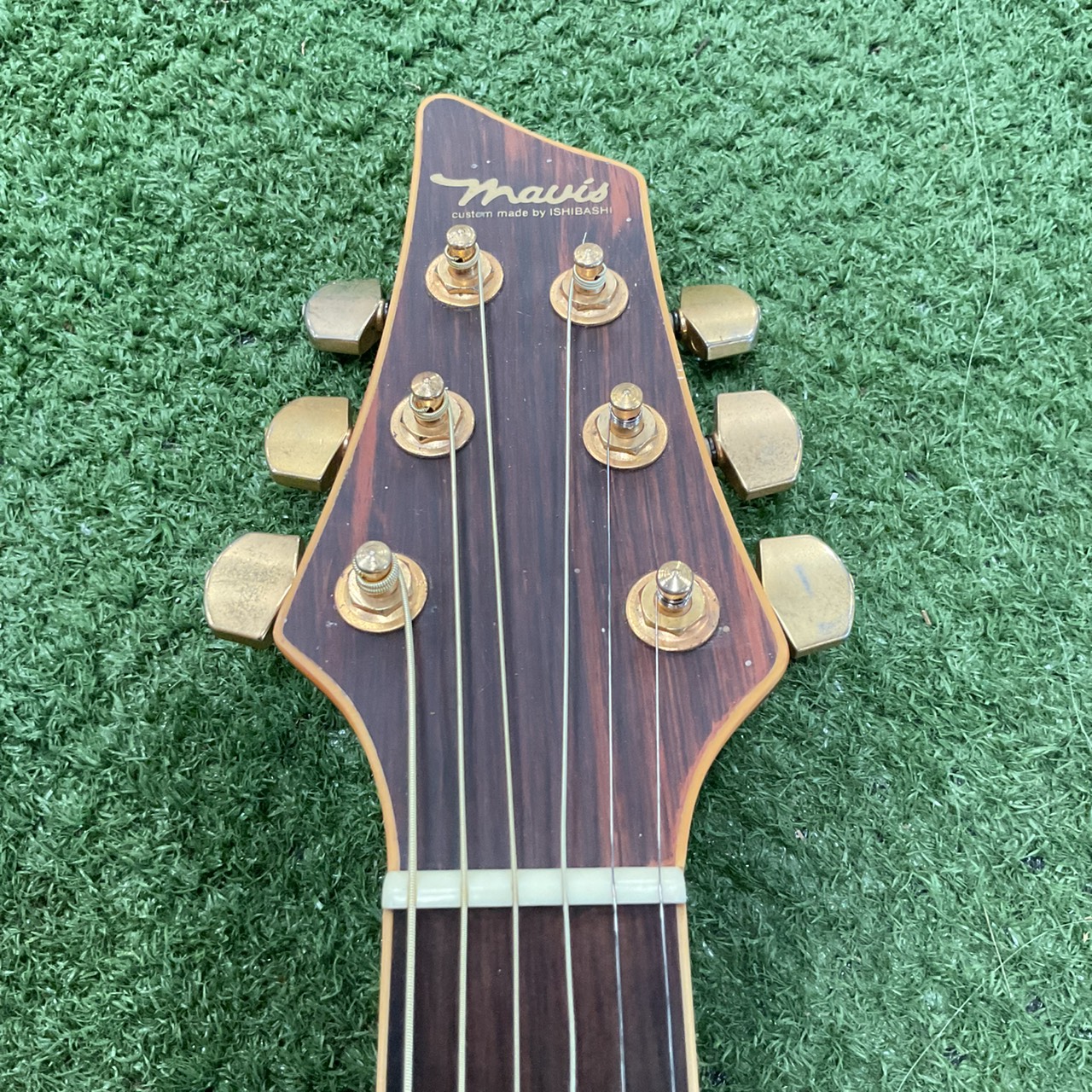 กีต้าร์โปร่งไฟฟ้า Mavis : MX-320