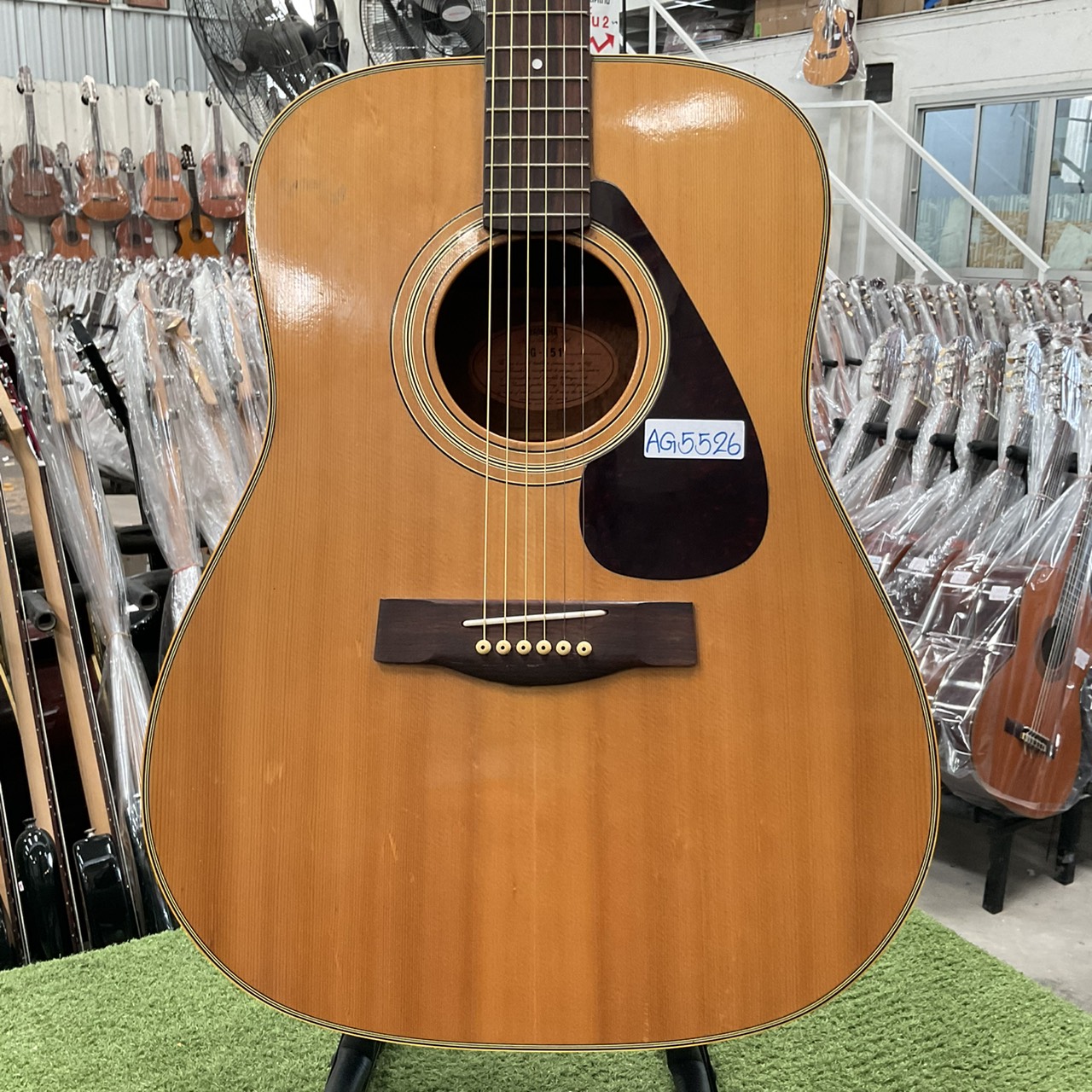 กีต้าร์โปร่ง YAMAHA : FG-151