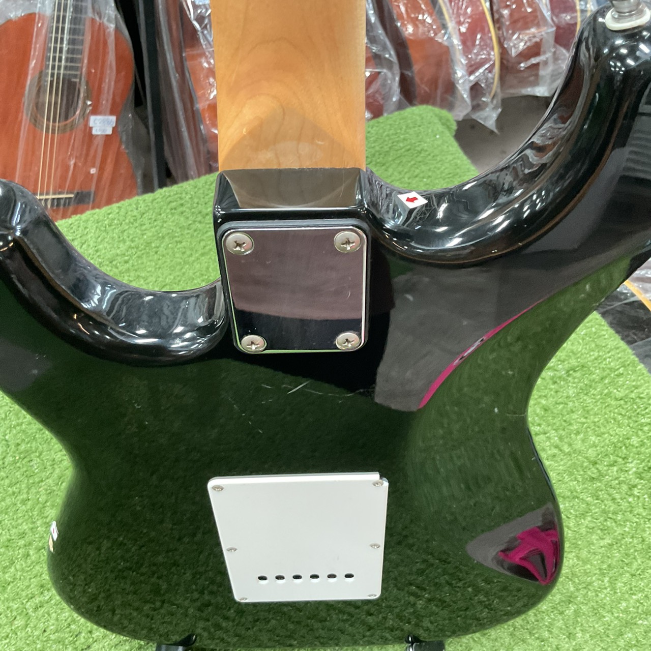 กีต้าร์ไฟฟ้า SELDER