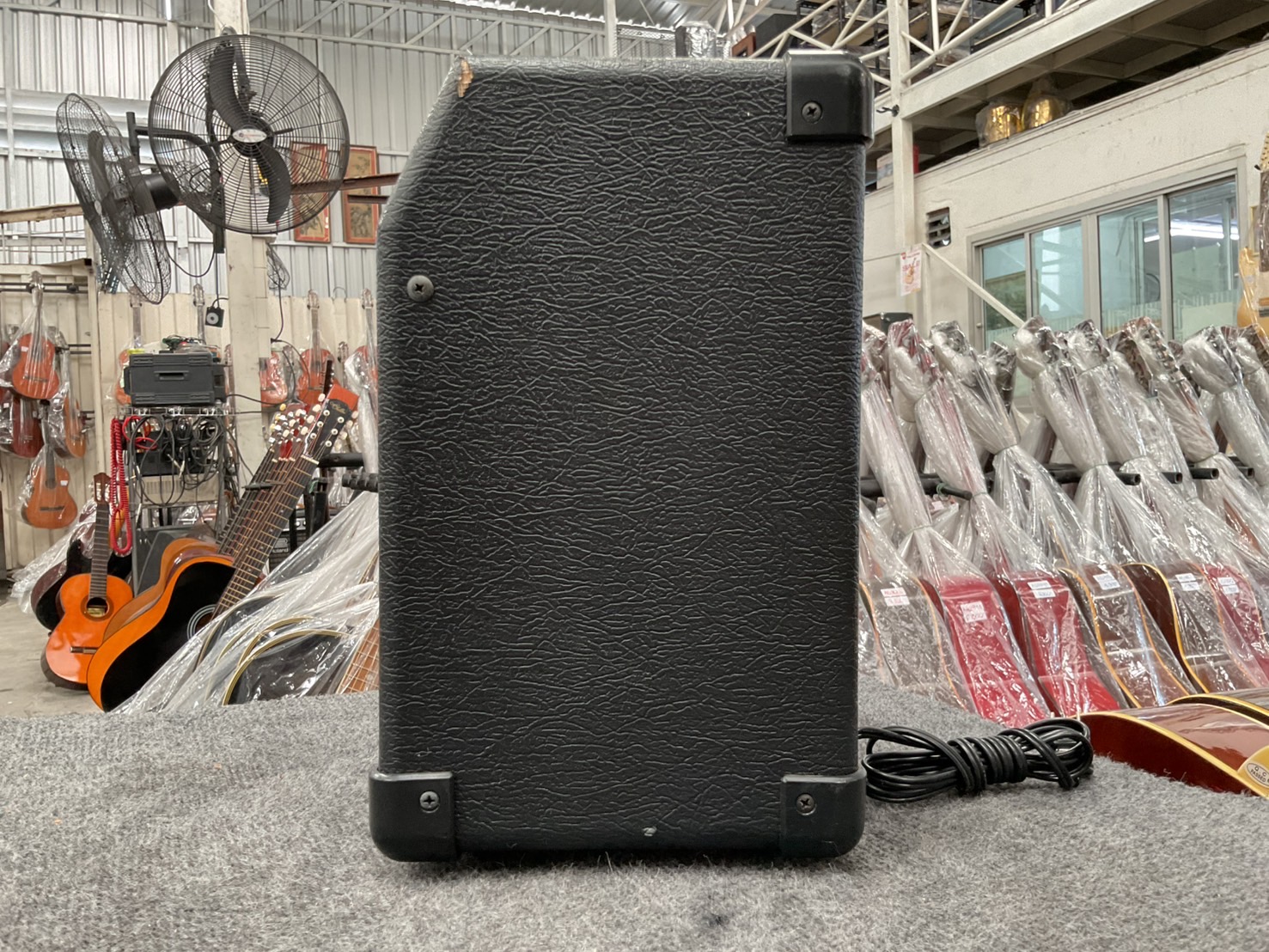 แอมป์กีต้าร์ DYNA MUFF : DG1500