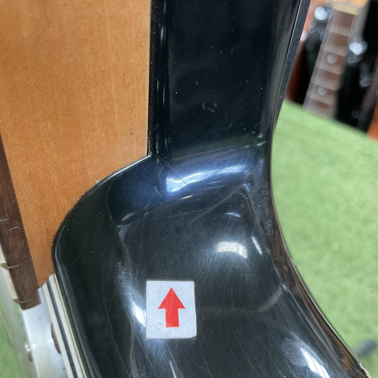 กีต้าร์ไฟฟ้า Legend