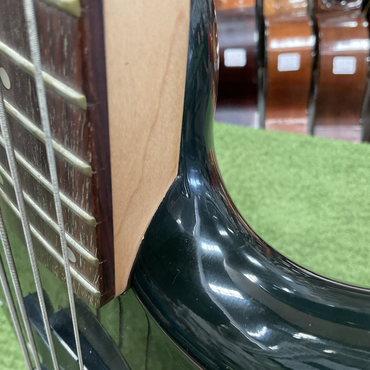 กีต้าร์เบส SDGR BY IBANEZ