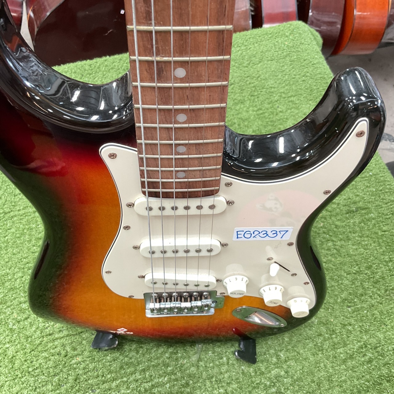 กีต้าร์ไฟฟ้า SELDER