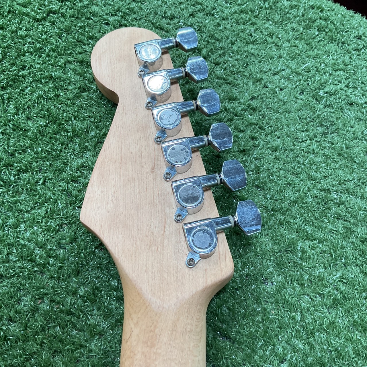 กีต้าร์ไฟฟ้า BUSKER'S