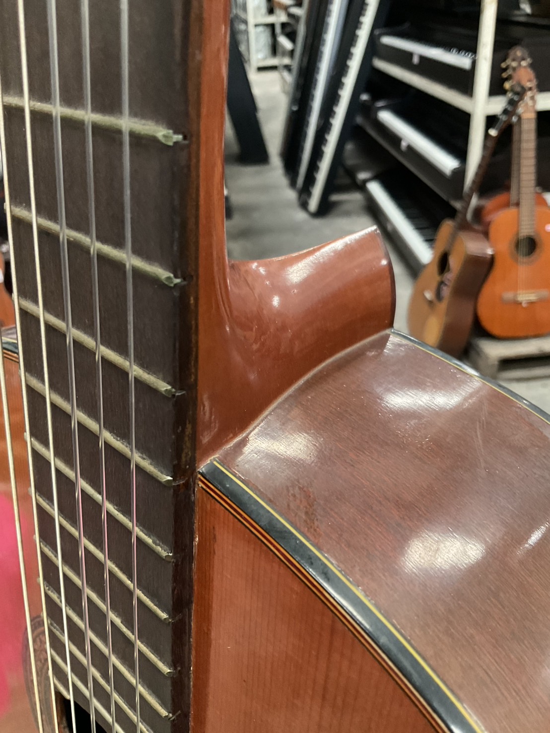 กีต้าร์คลาสสิค YAMAHA : G-90A