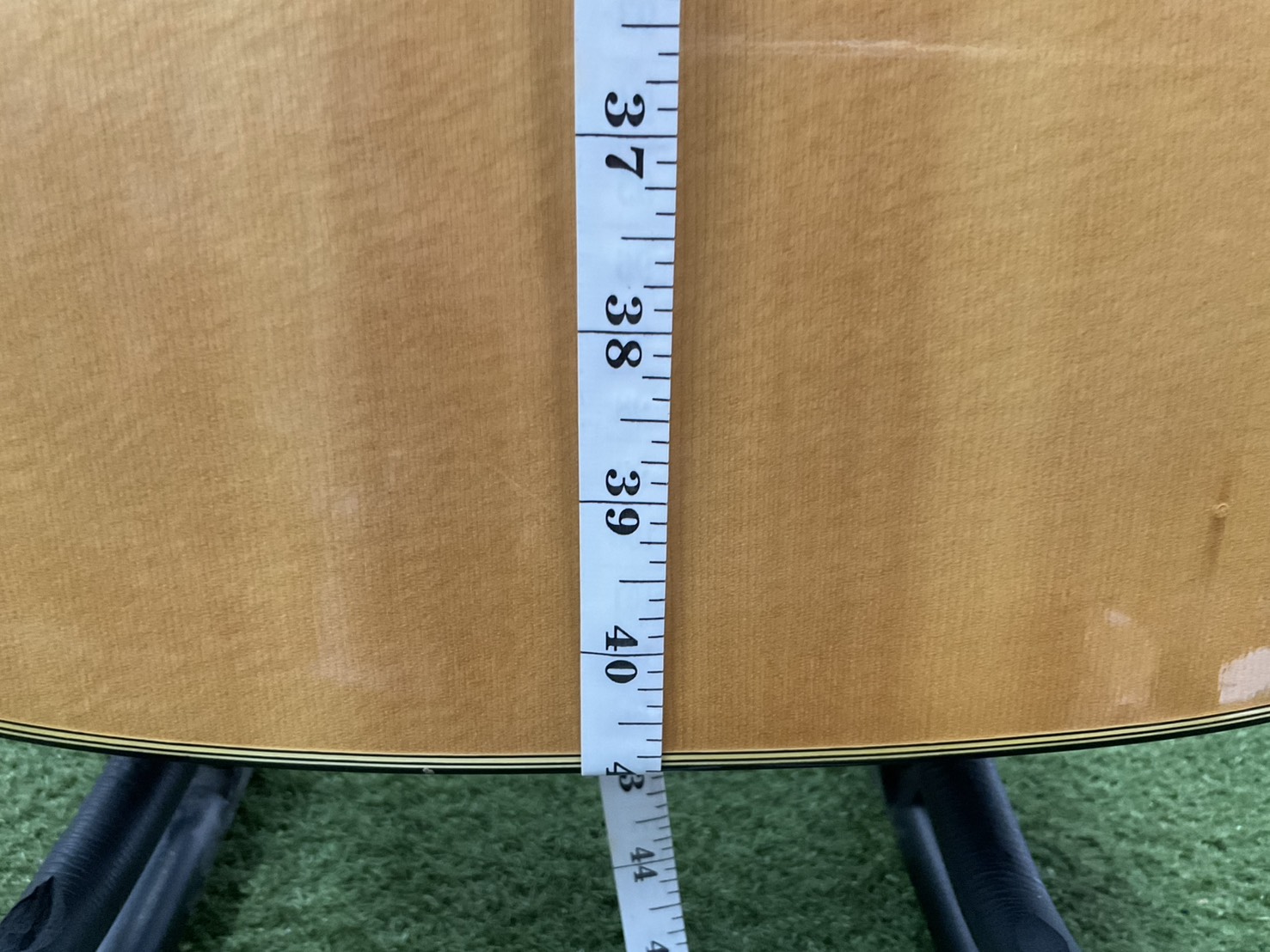 กีต้าร์โปร่ง Morris : W-15