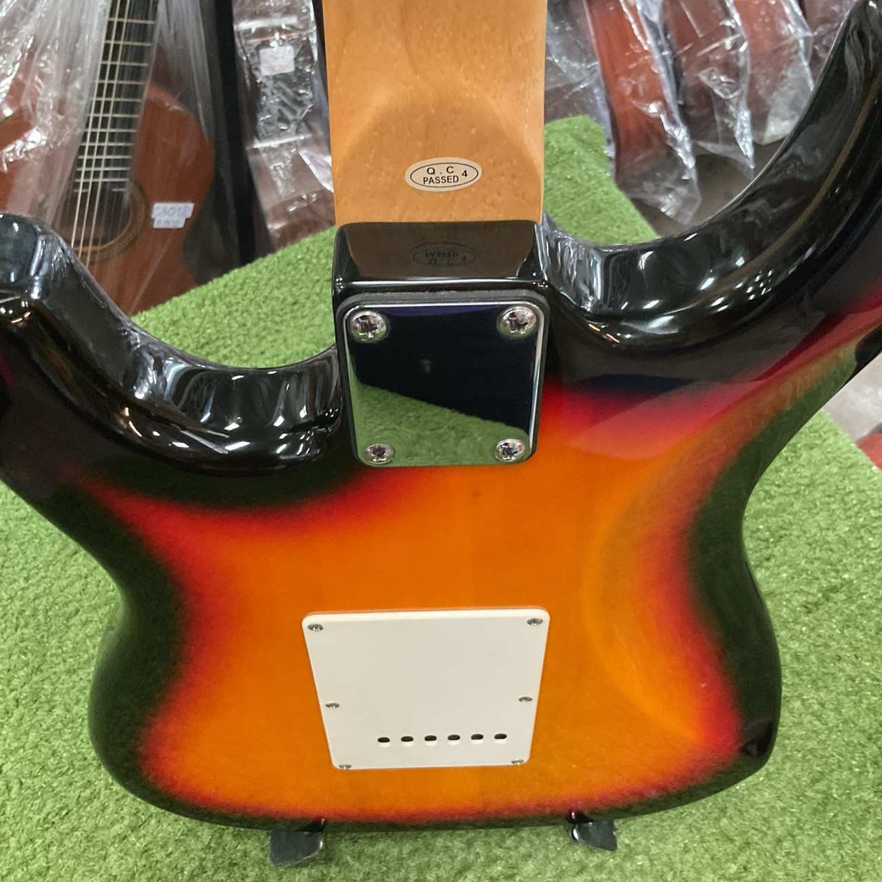 กีต้าร์ไฟฟ้า SELDER