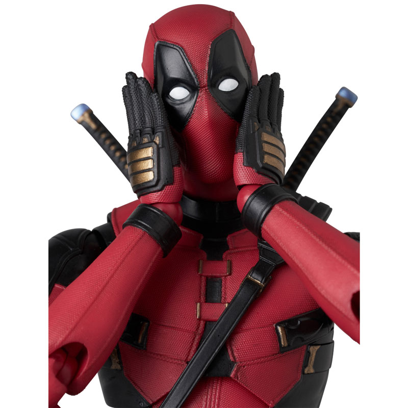MAFEX No.284 MAFEX DEADPOOL (Deadpool & Wolverine Ver.)(Pre-order)